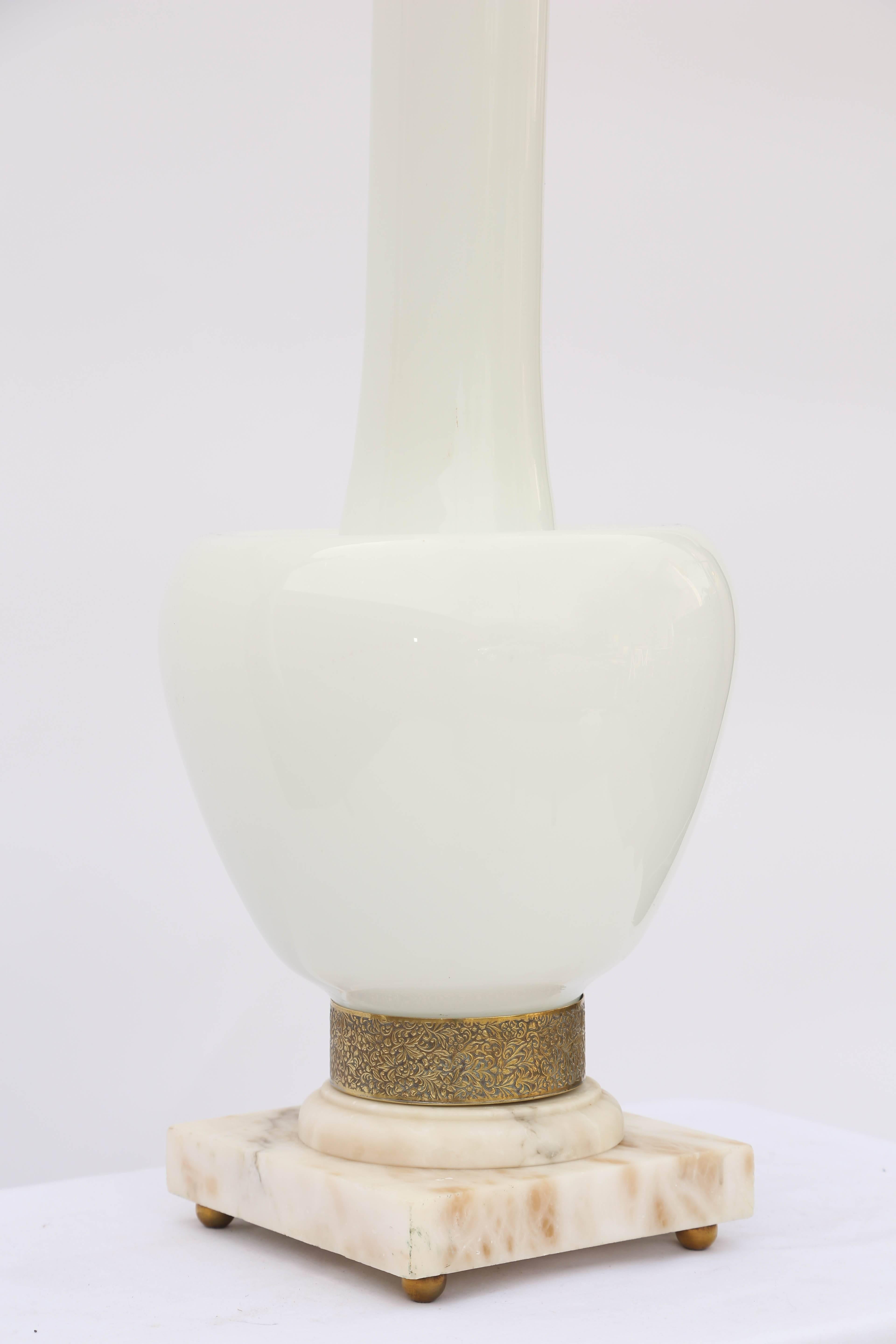 Oversized Handblown Italian Frosted Glass Lamp In Excellent Condition For Sale In West Palm Beach, FL