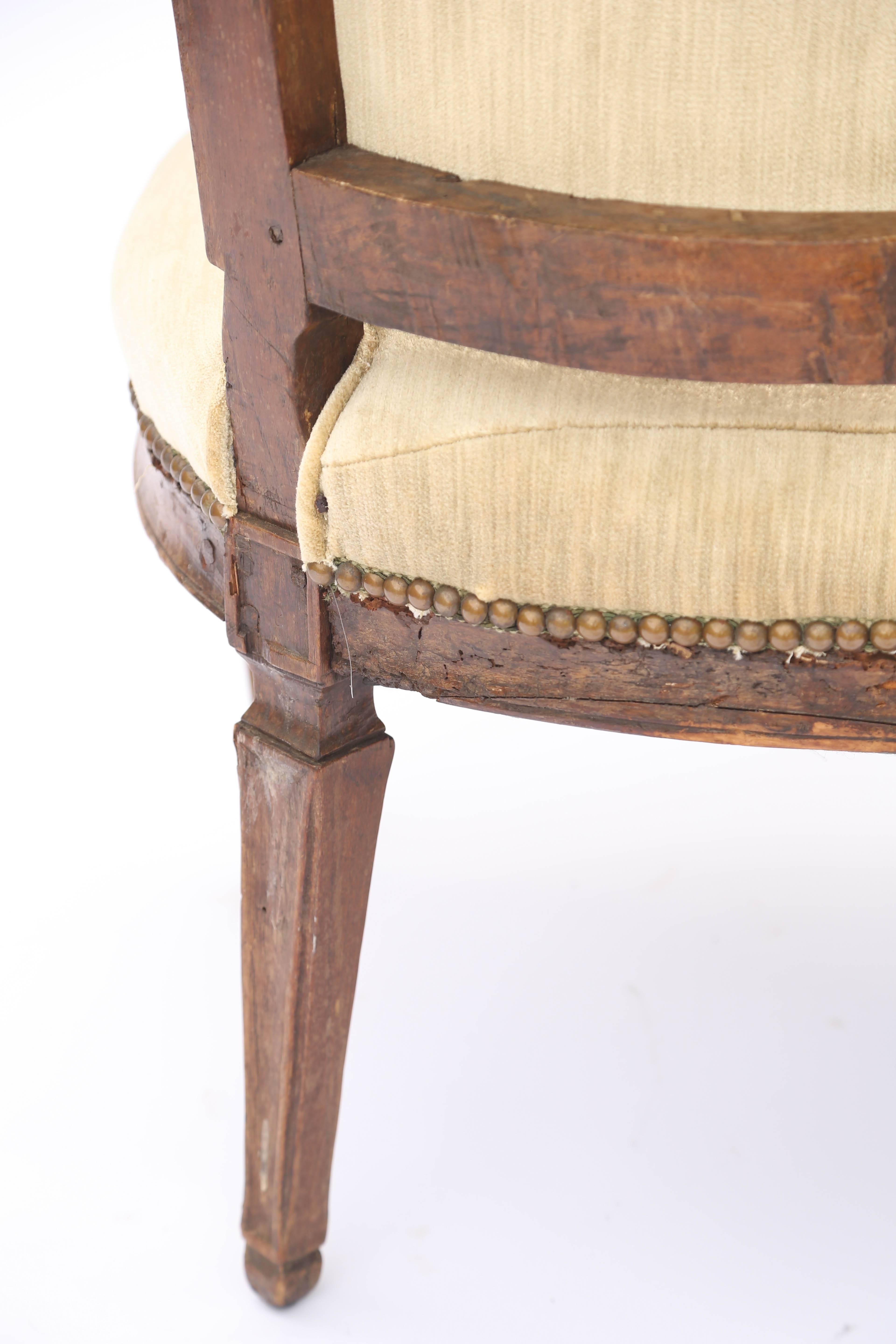 18th Century and Earlier Pair of 18th Century Italian Armchairs For Sale