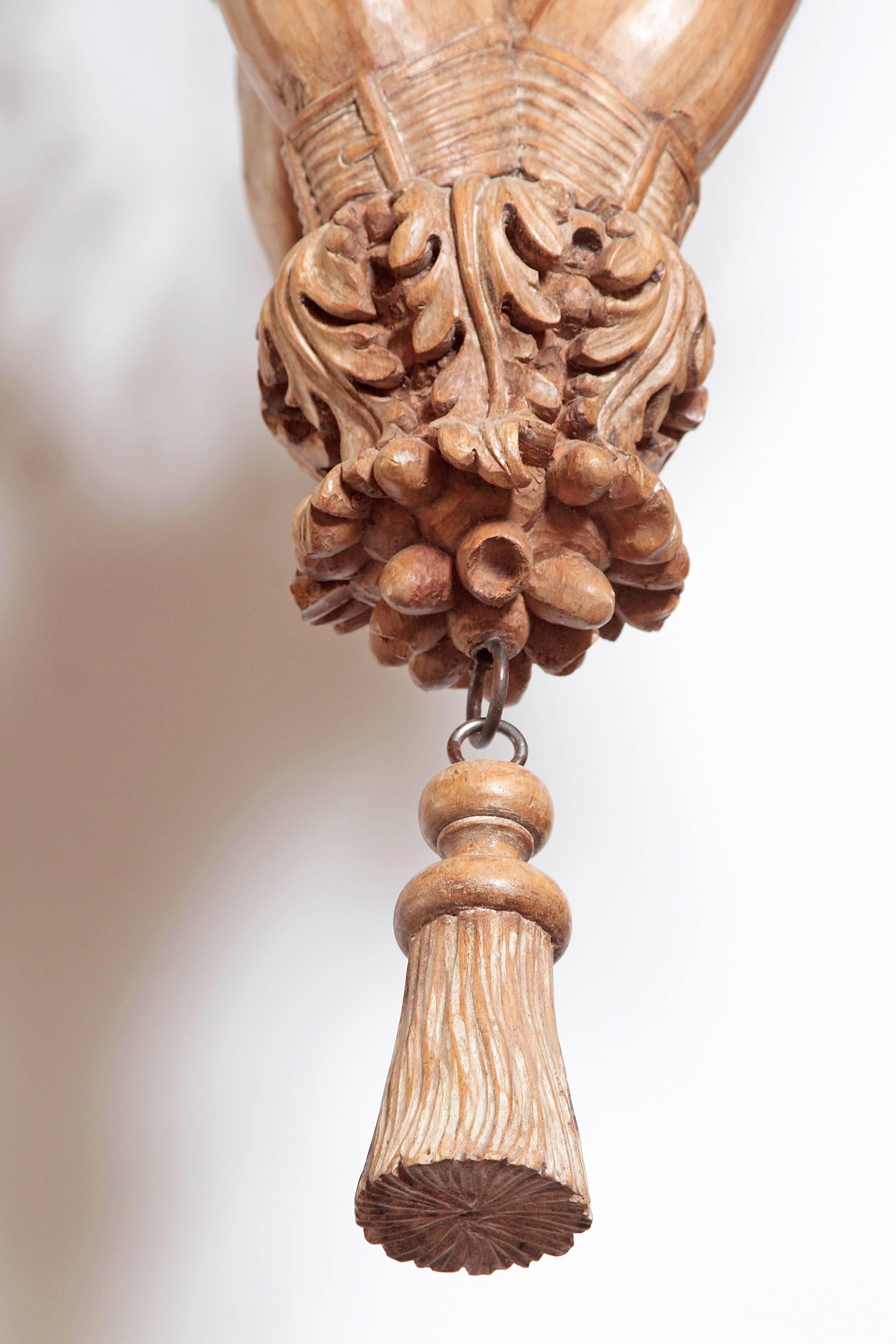 Great Britain (UK) Carved Wooden Stag's Heads Chandelier / Vintage Niermann Weeks