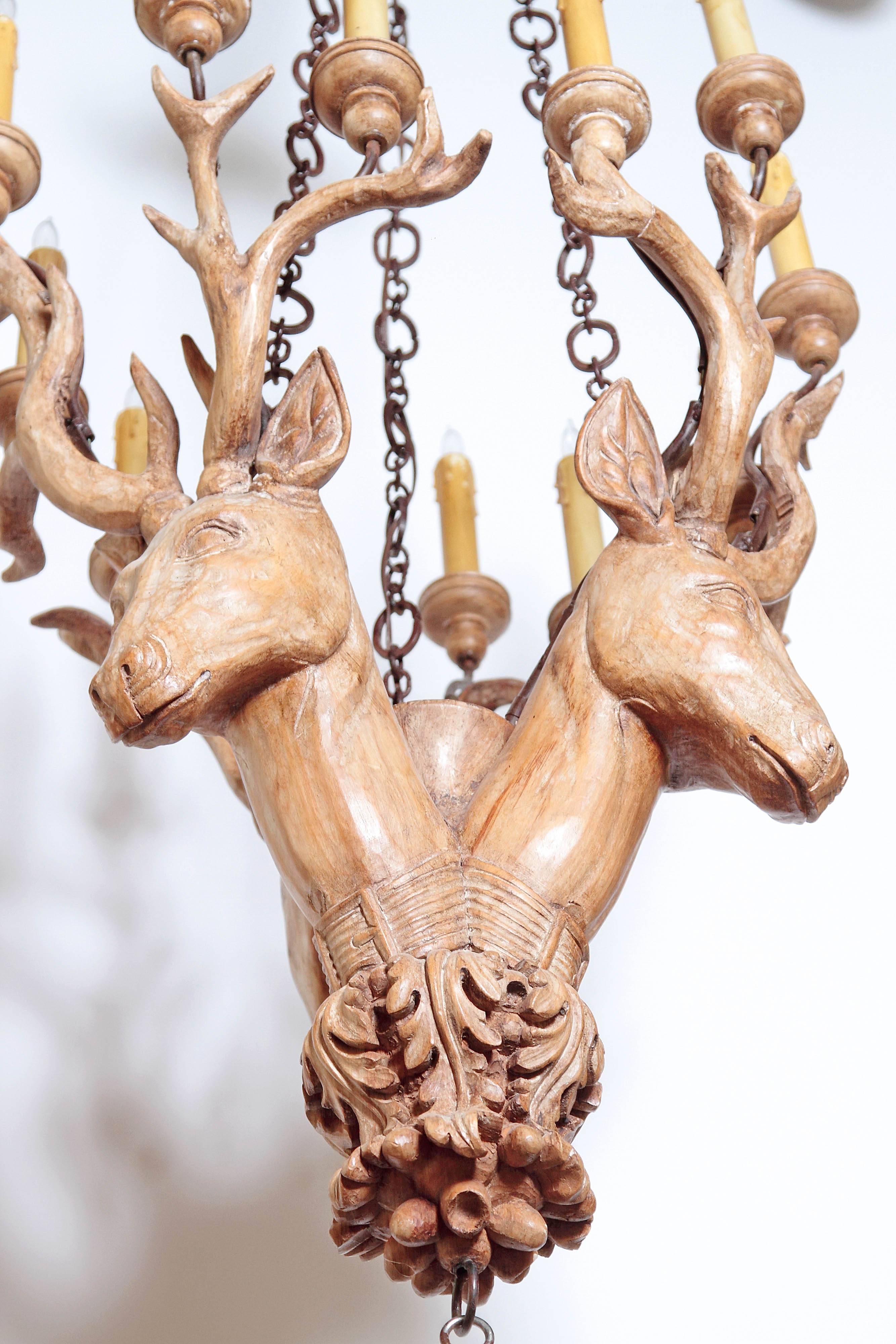 Bleached Carved Wooden Stag's Heads Chandelier / Vintage Niermann Weeks