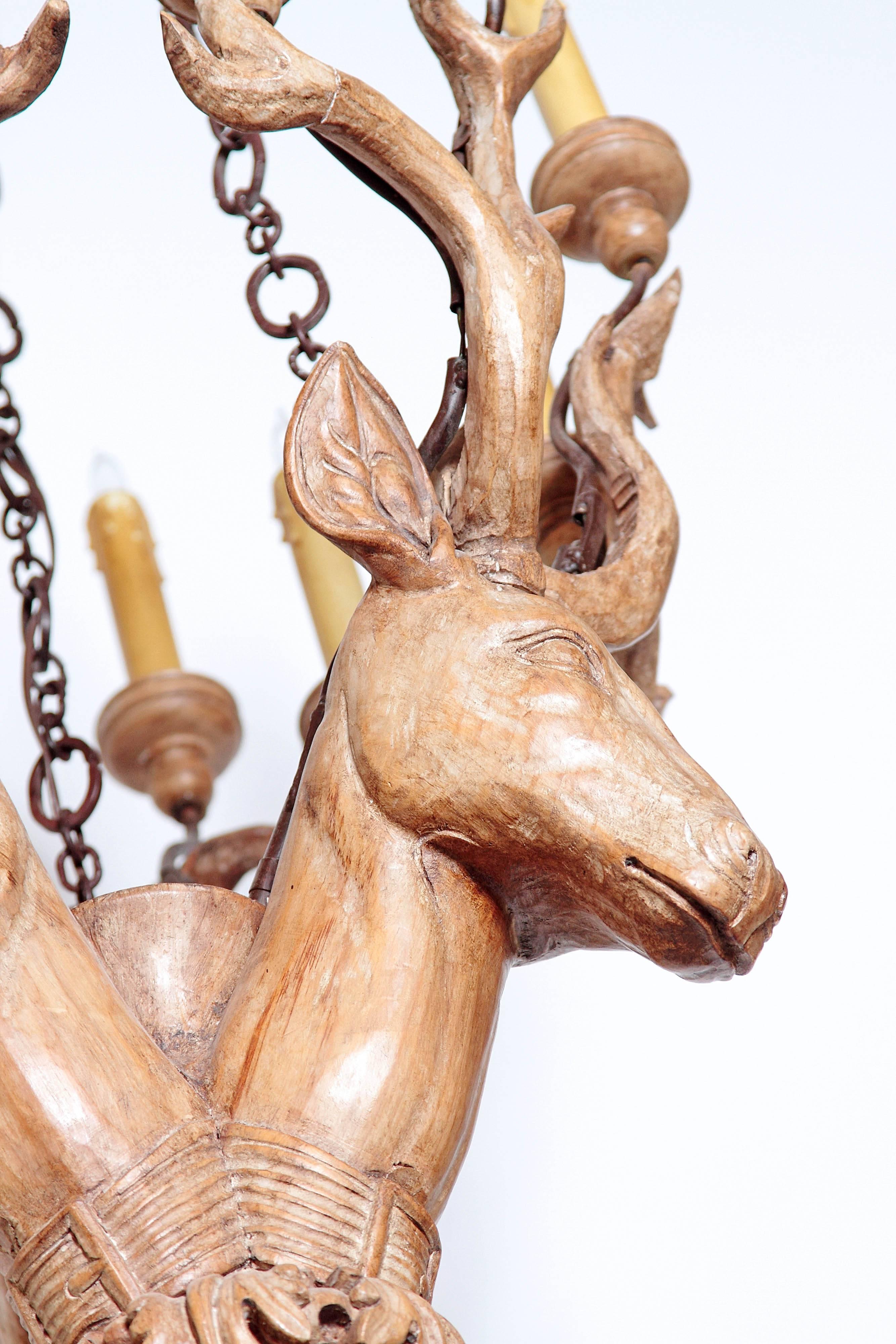 Carved Wooden Stag's Heads Chandelier / Vintage Niermann Weeks In Good Condition In Dallas, TX