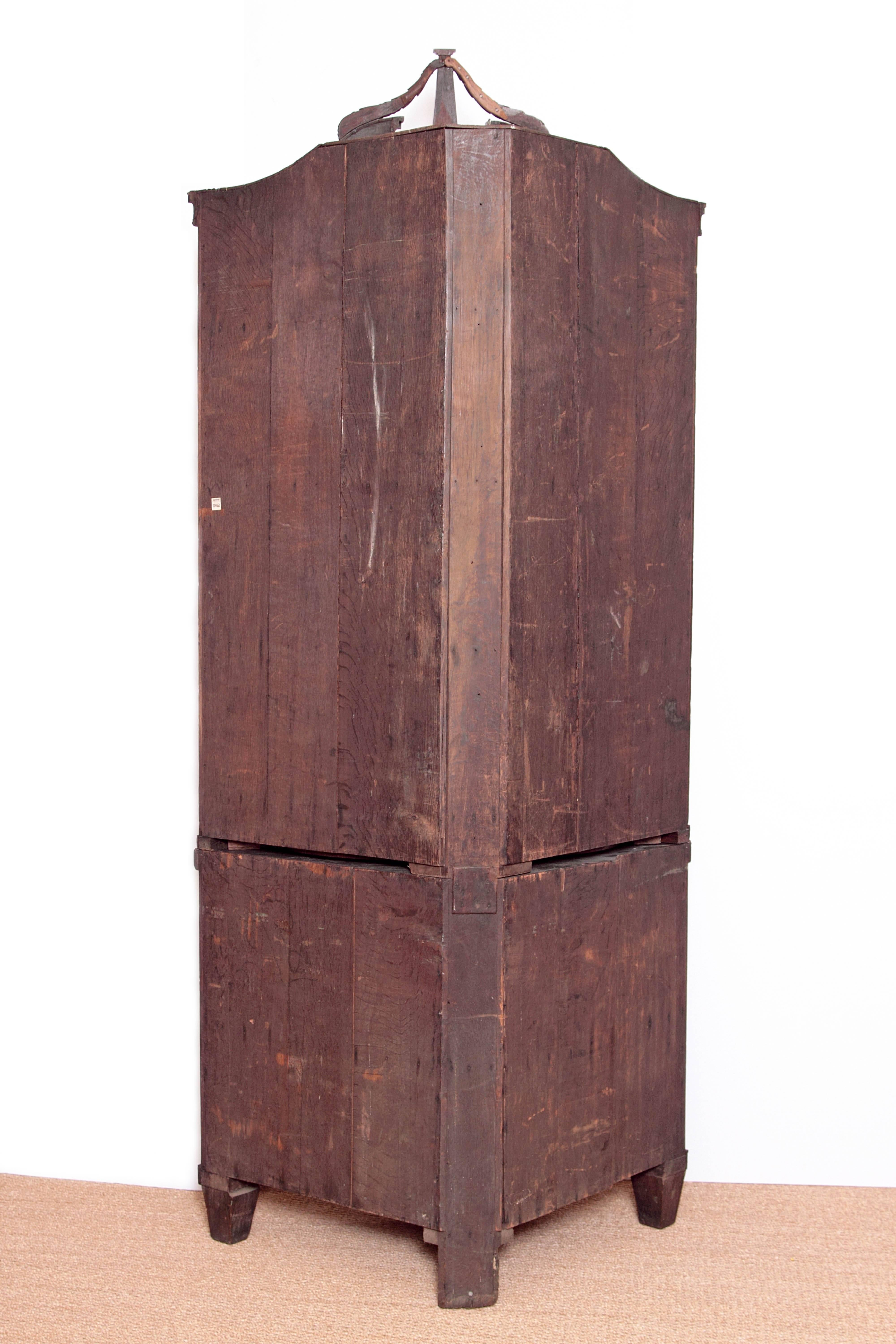 Neoclassical 18th Century Continental Mahogany Corner Cabinet For Sale