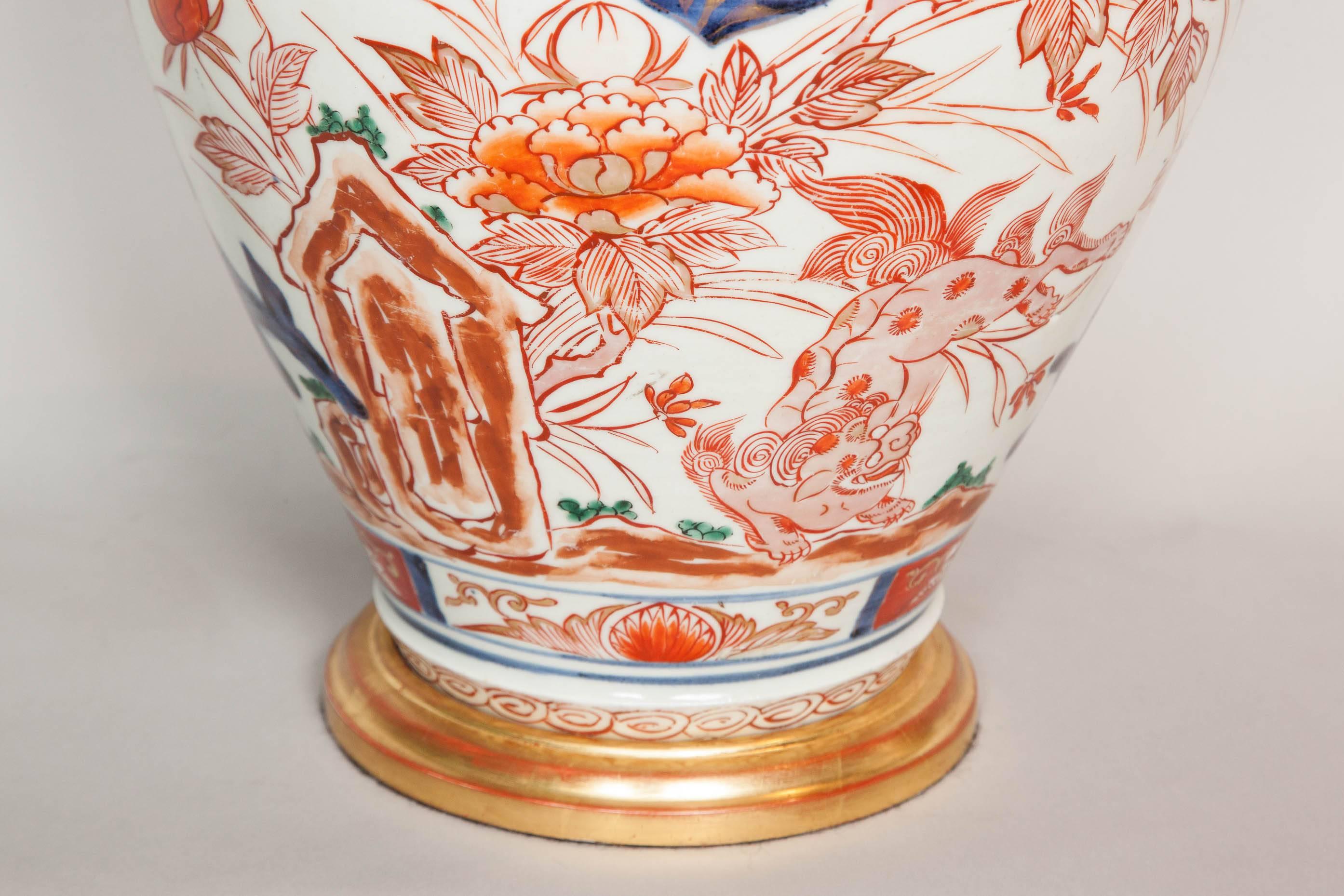 Pair of 17th Century Japanese Imari Vases as Table Lamps, circa 1680 4