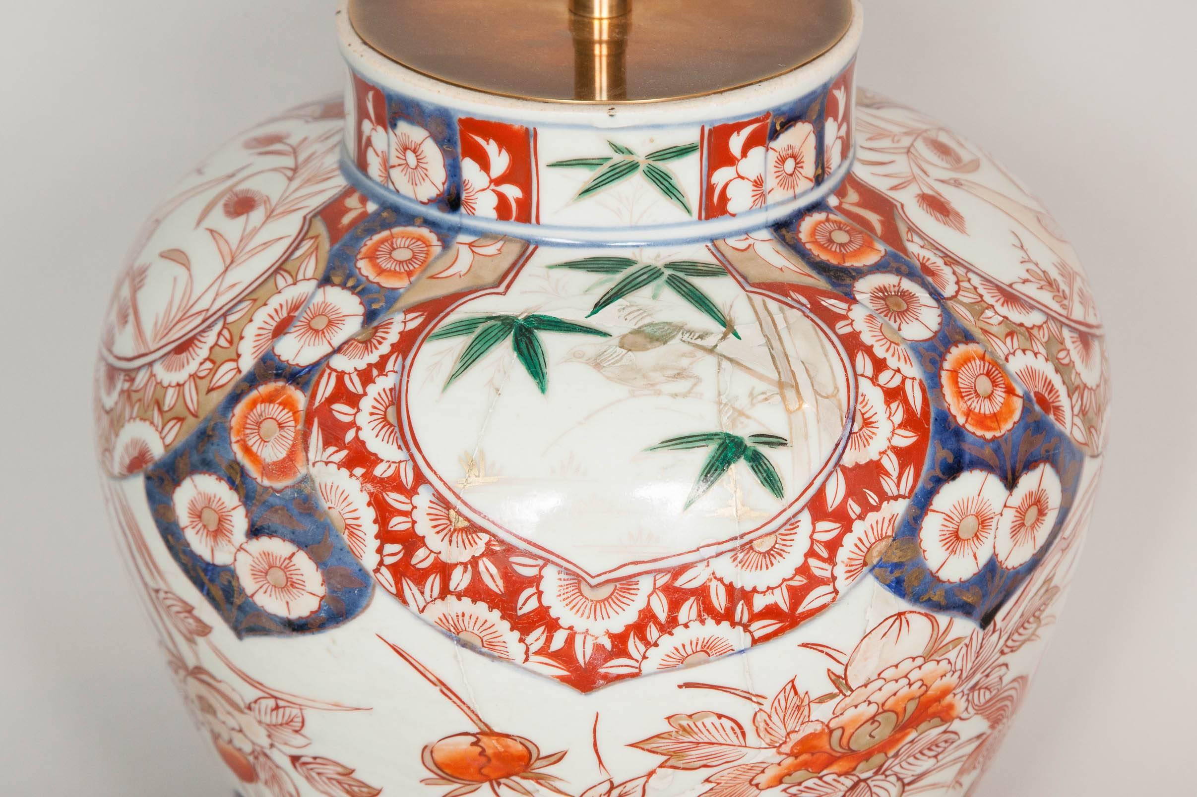 Pair of 17th Century Japanese Imari Vases as Table Lamps, circa 1680 6