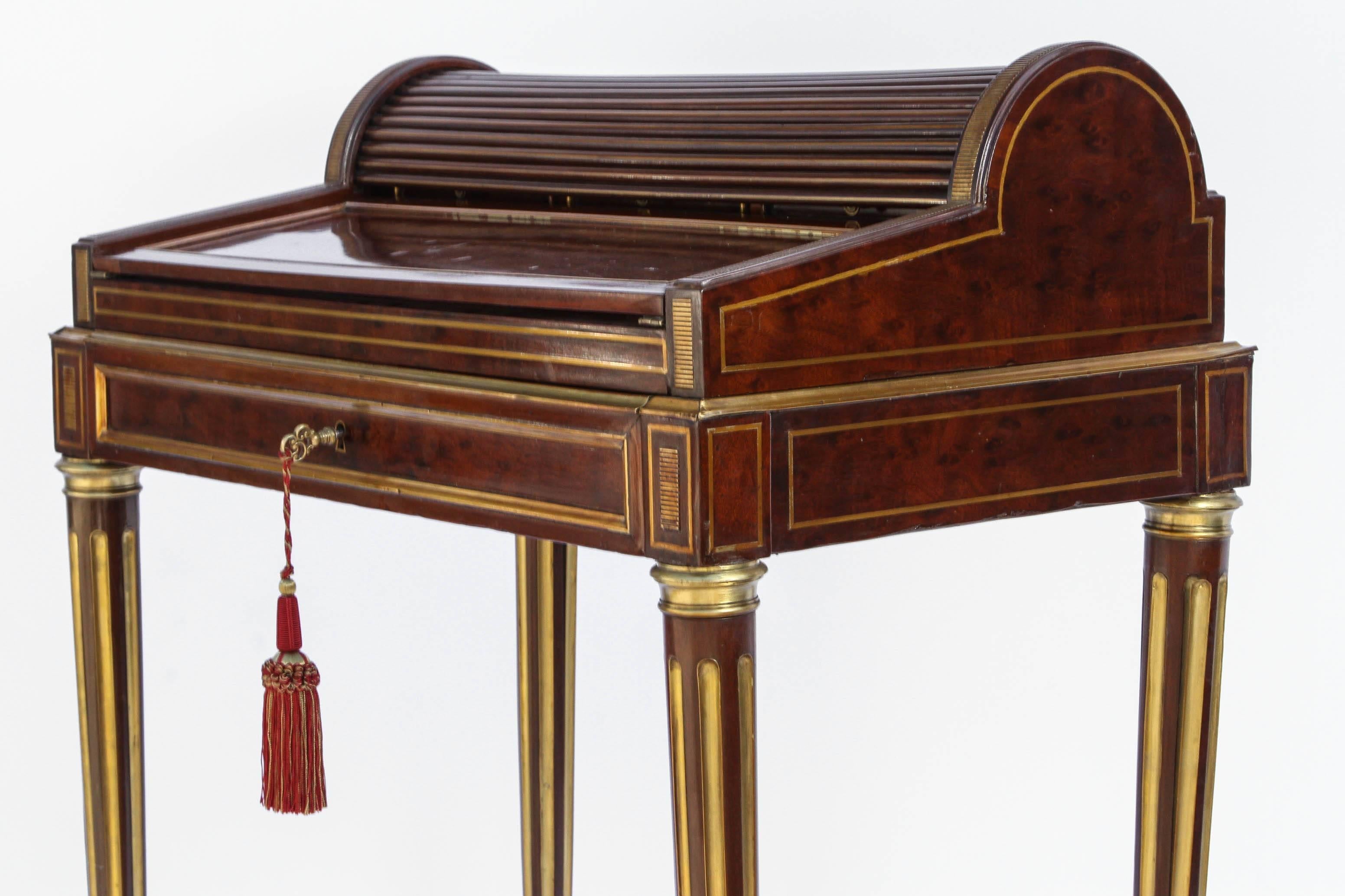 Französischer Miniatur-Schreibtisch mit Zylinder von Paul Sormani aus dem 19. Jahrhundert im Angebot 4