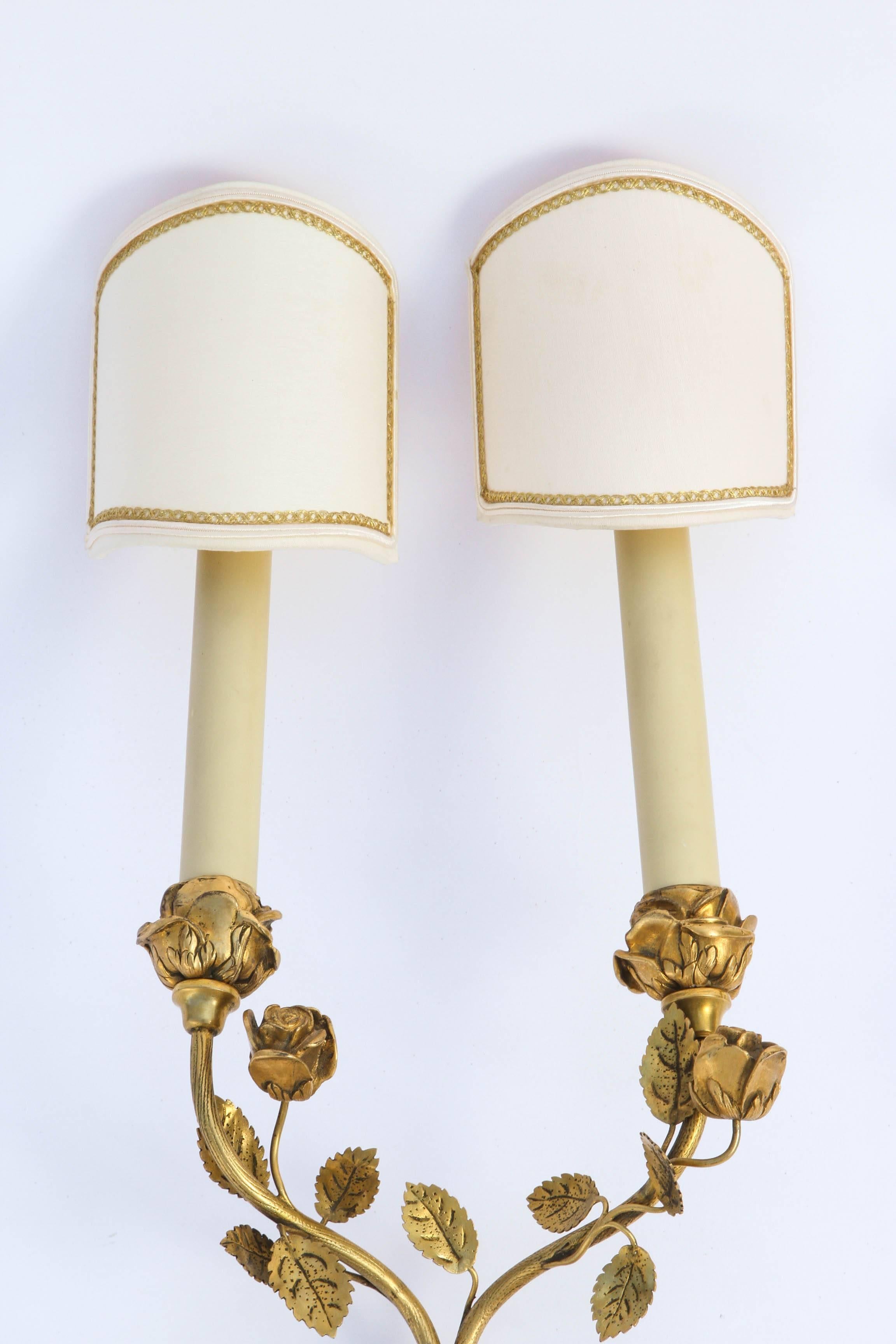 1900s Pair of French Doré Bronze Two-Arm Wall Sconces In Good Condition For Sale In Los Angeles, CA