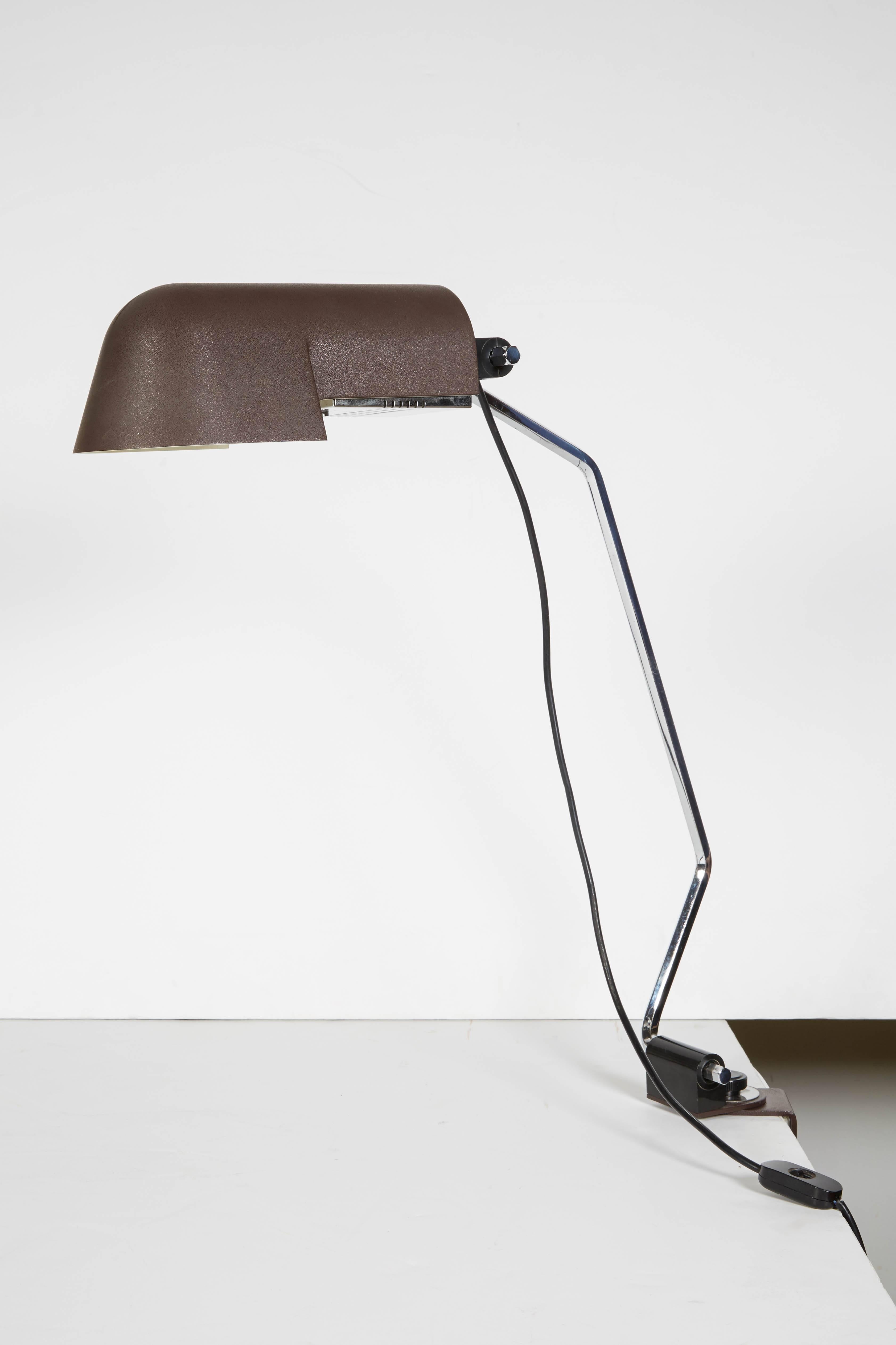 Modern 1970s Pala Desk Lamp by D. C. Arnoldi for Luci Illuminazione D'interni of Italy For Sale