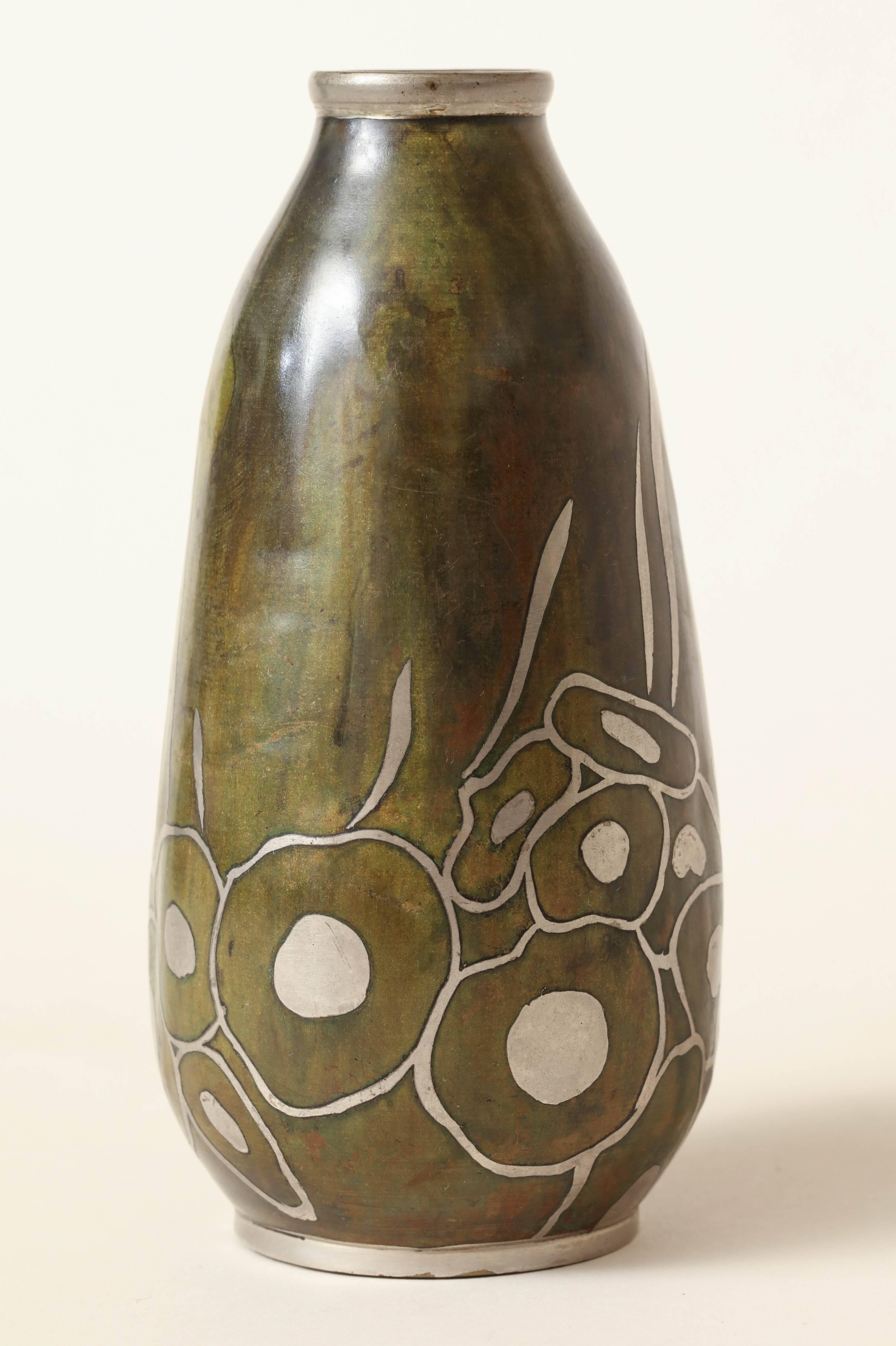 Paul Mergier French Art Deco Copper and Silver Dinanderie Vase In Excellent Condition For Sale In New York, NY