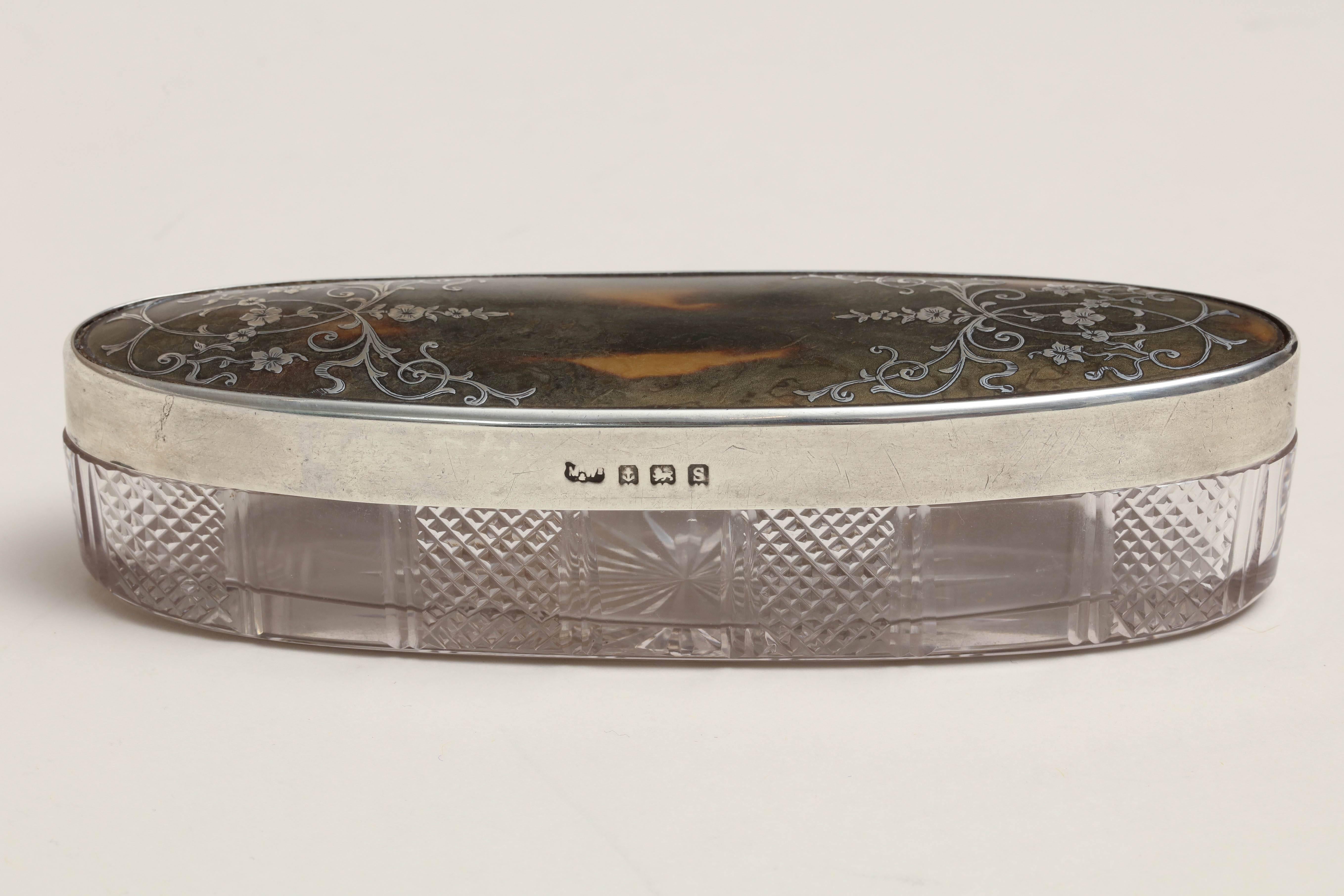 English Art Deco Crystal, Faux Tortoiseshell and Sterling Silver Pique Box In Excellent Condition In New York, NY
