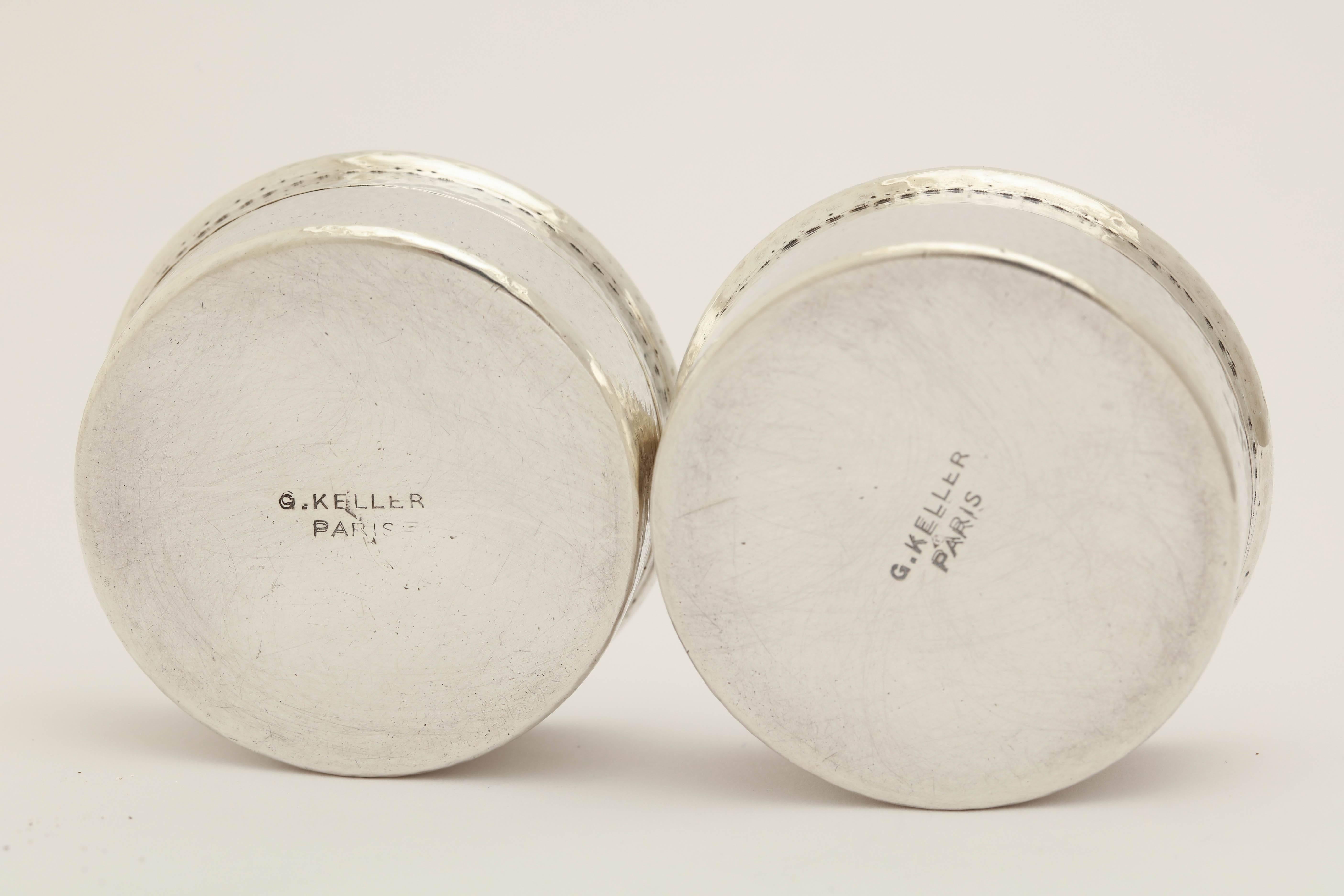 Gustave Keller Freres Pair of French Art Deco Sterling Silver Circular Boxes 4