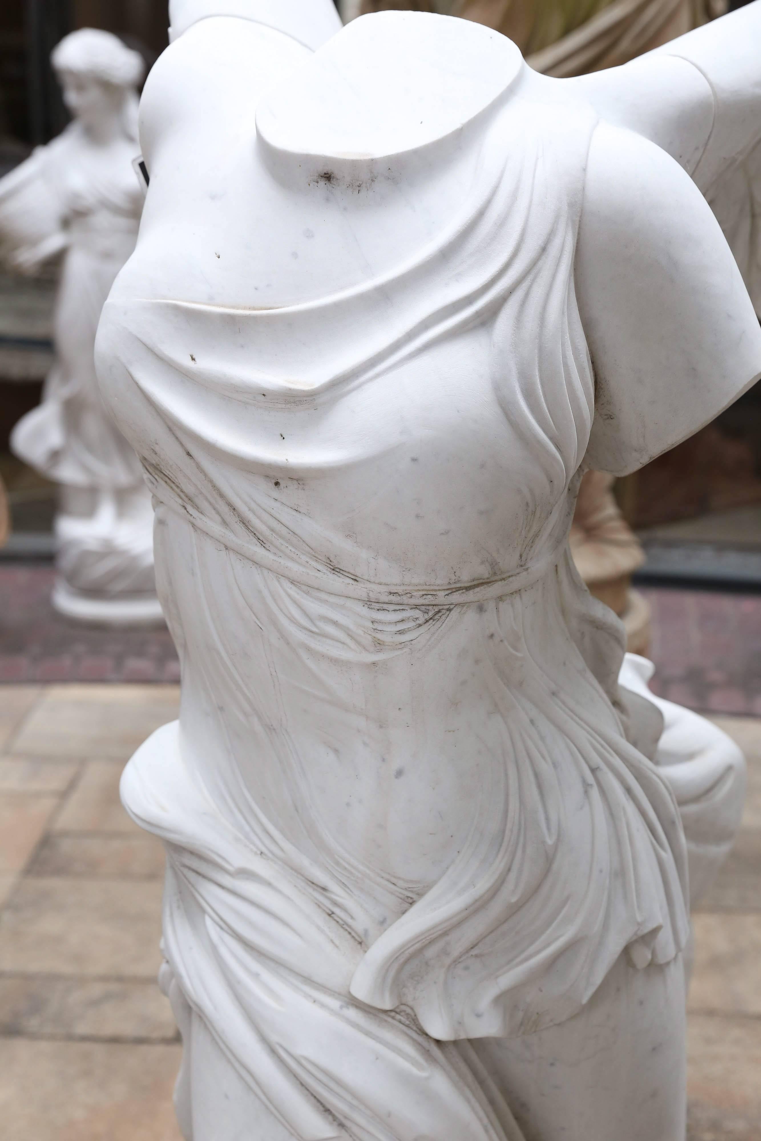 carrara marble statues
