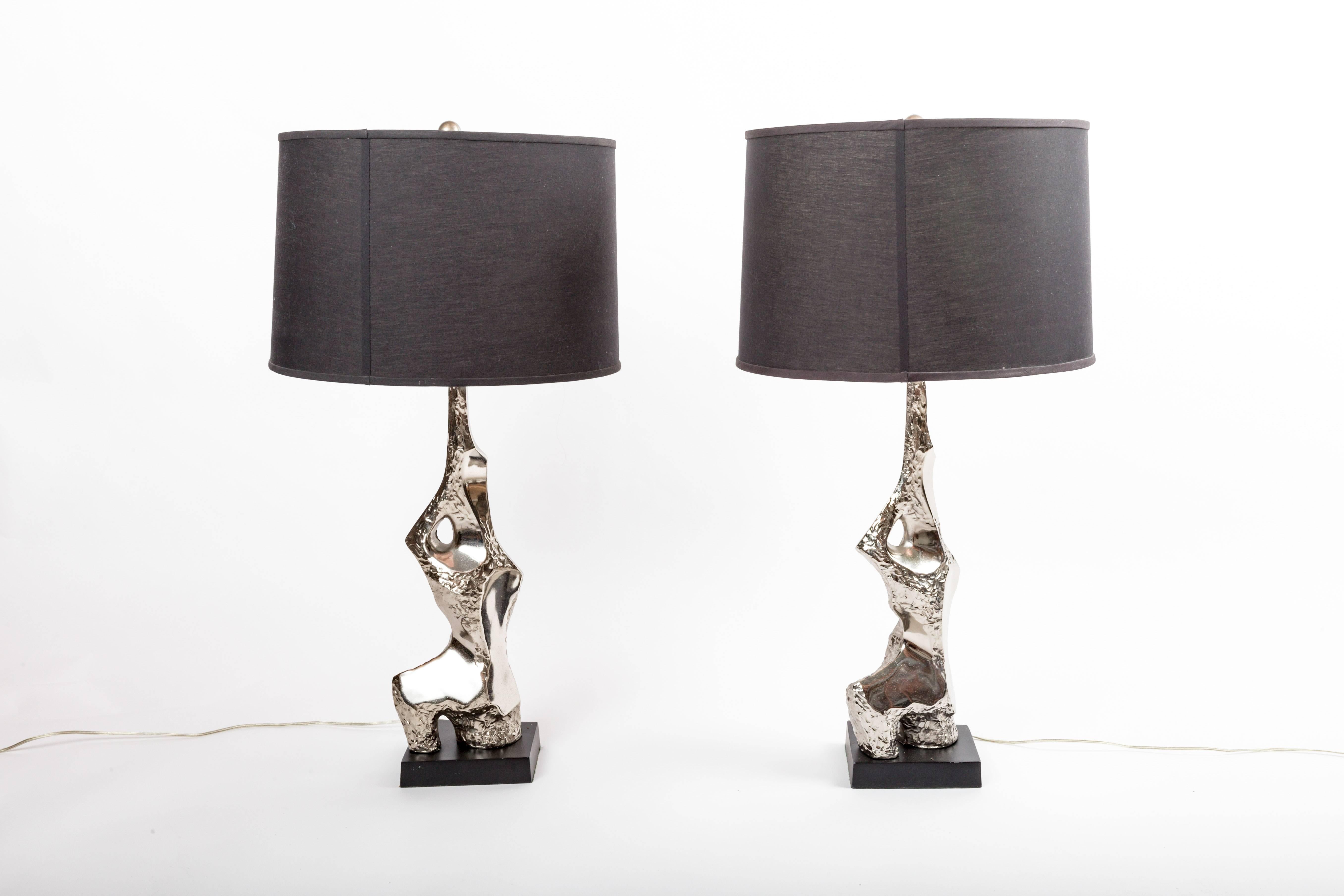 Pair of 1970s Silvered Brutalist Table Lamps by Richard Barr for Laurel Lamp Co. For Sale 2