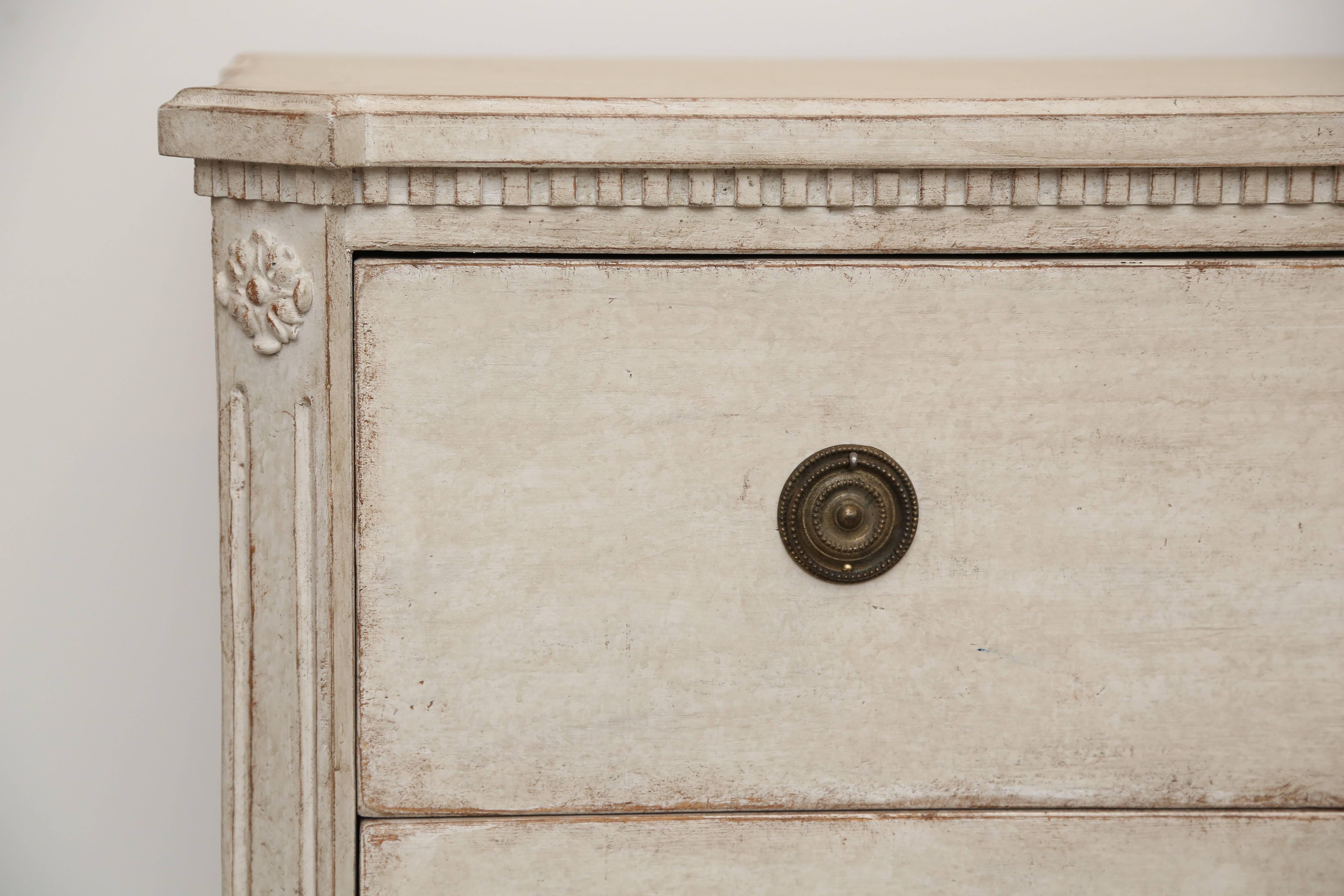 Antique Swedish Gustavian White Painted Chest, Early 19th Century 2