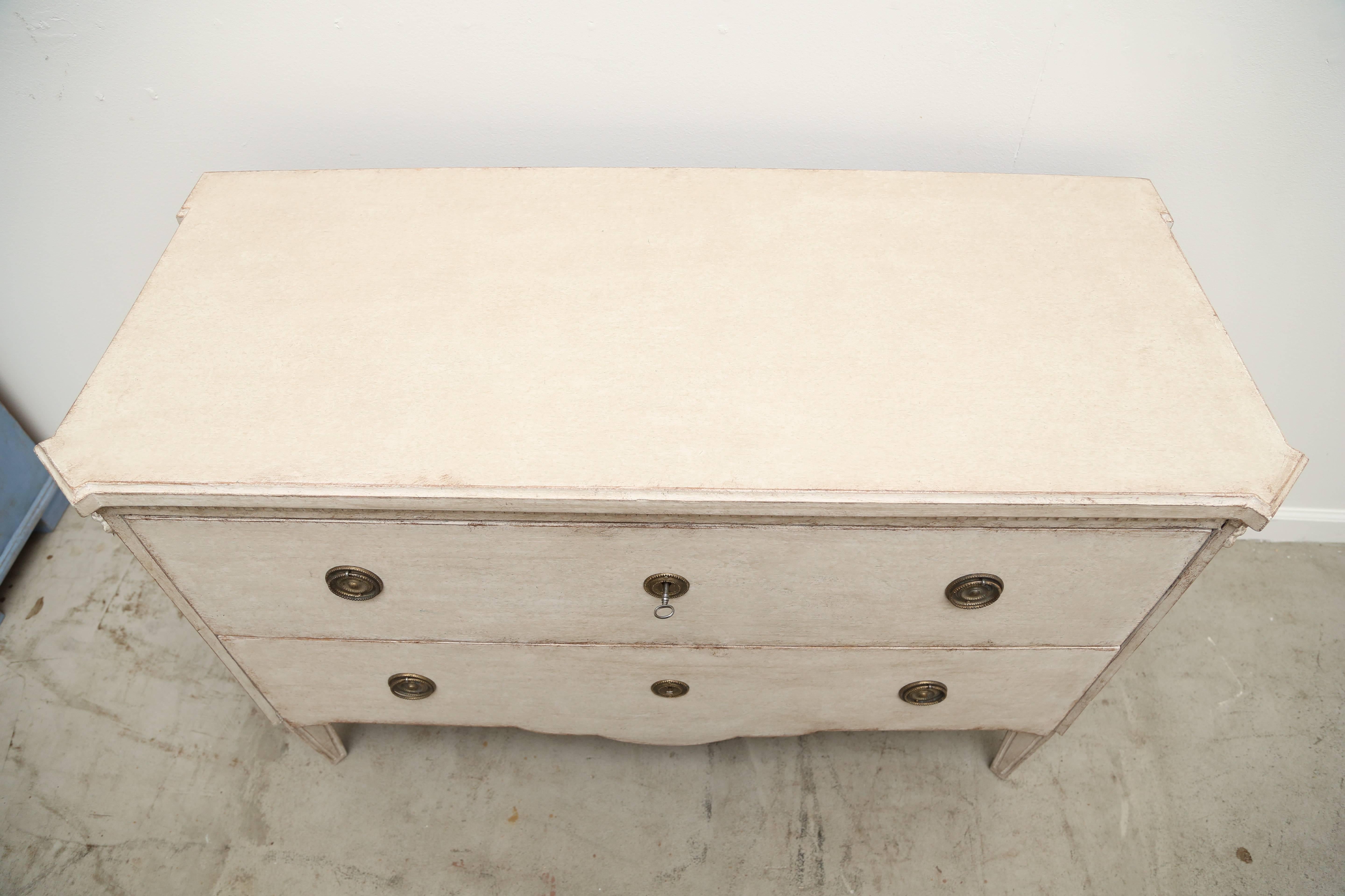 Antique Swedish Gustavian White Painted Chest, Early 19th Century 5