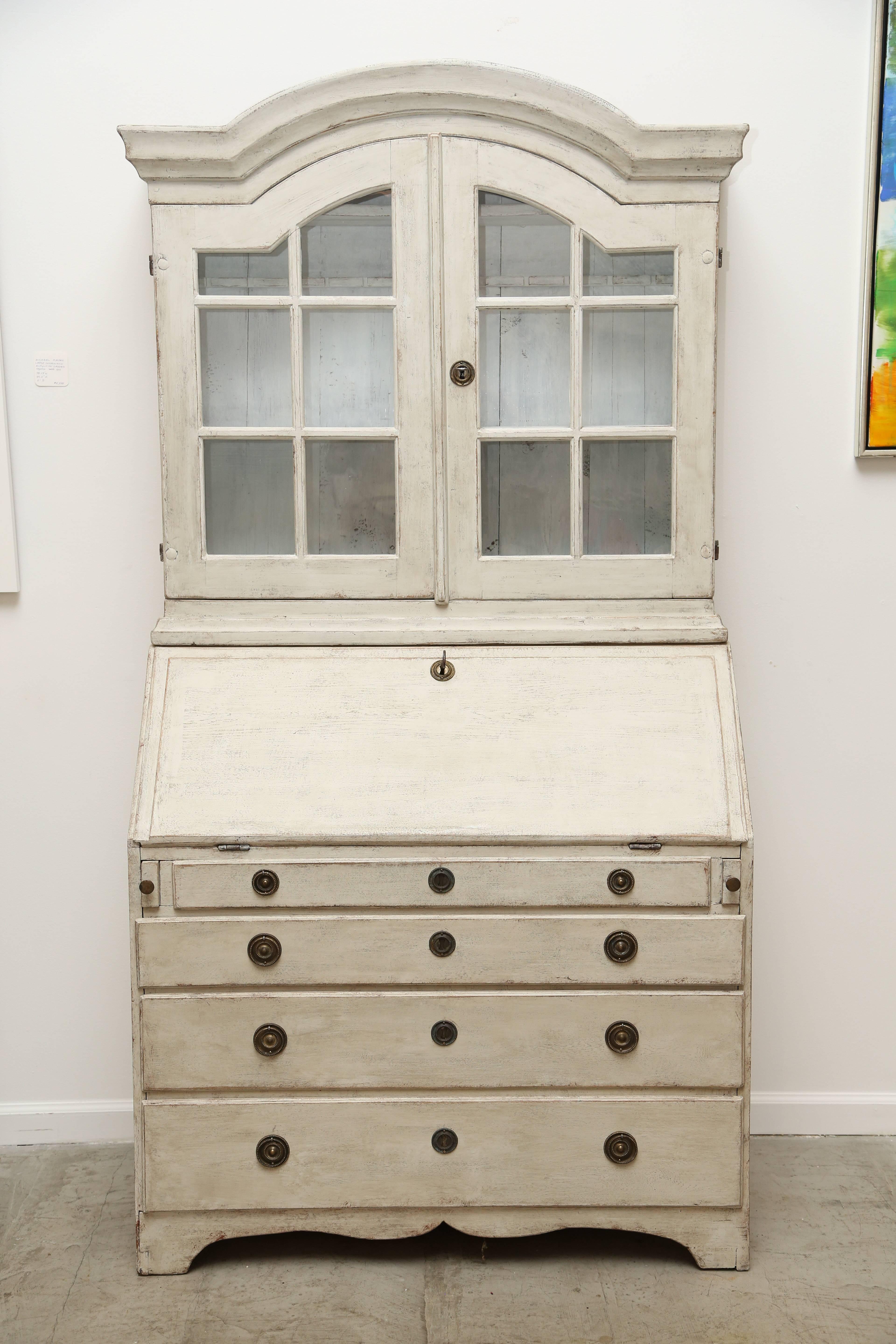 Swedish Baroque Secretary Display Cabinet Painted White, Late 18th Century For Sale 1