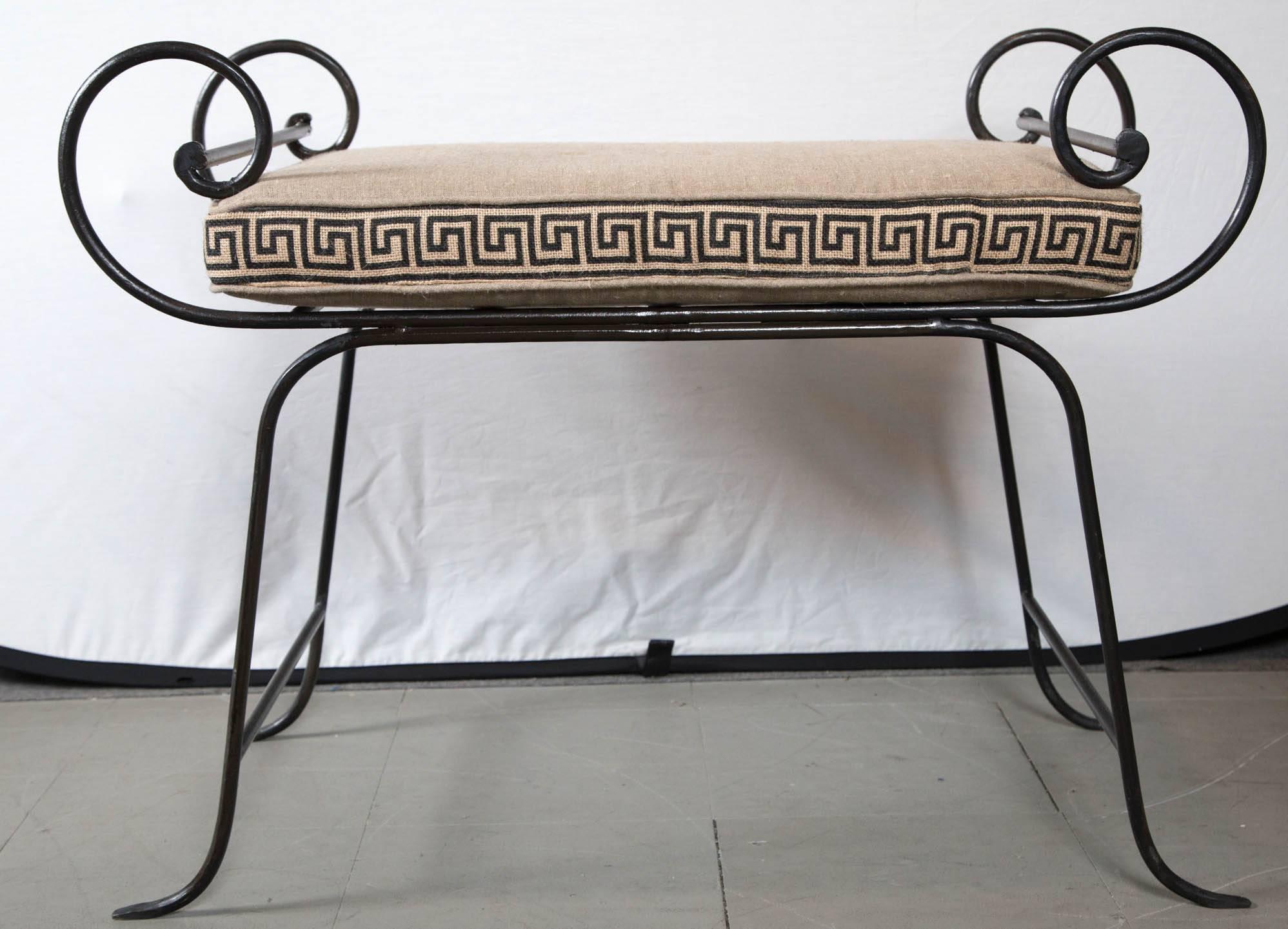 Pair of Mid-Century Iron Benches In Good Condition For Sale In Stamford, CT