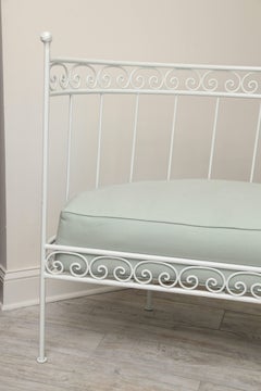 Divano Demi Lune in ferro battuto bianco