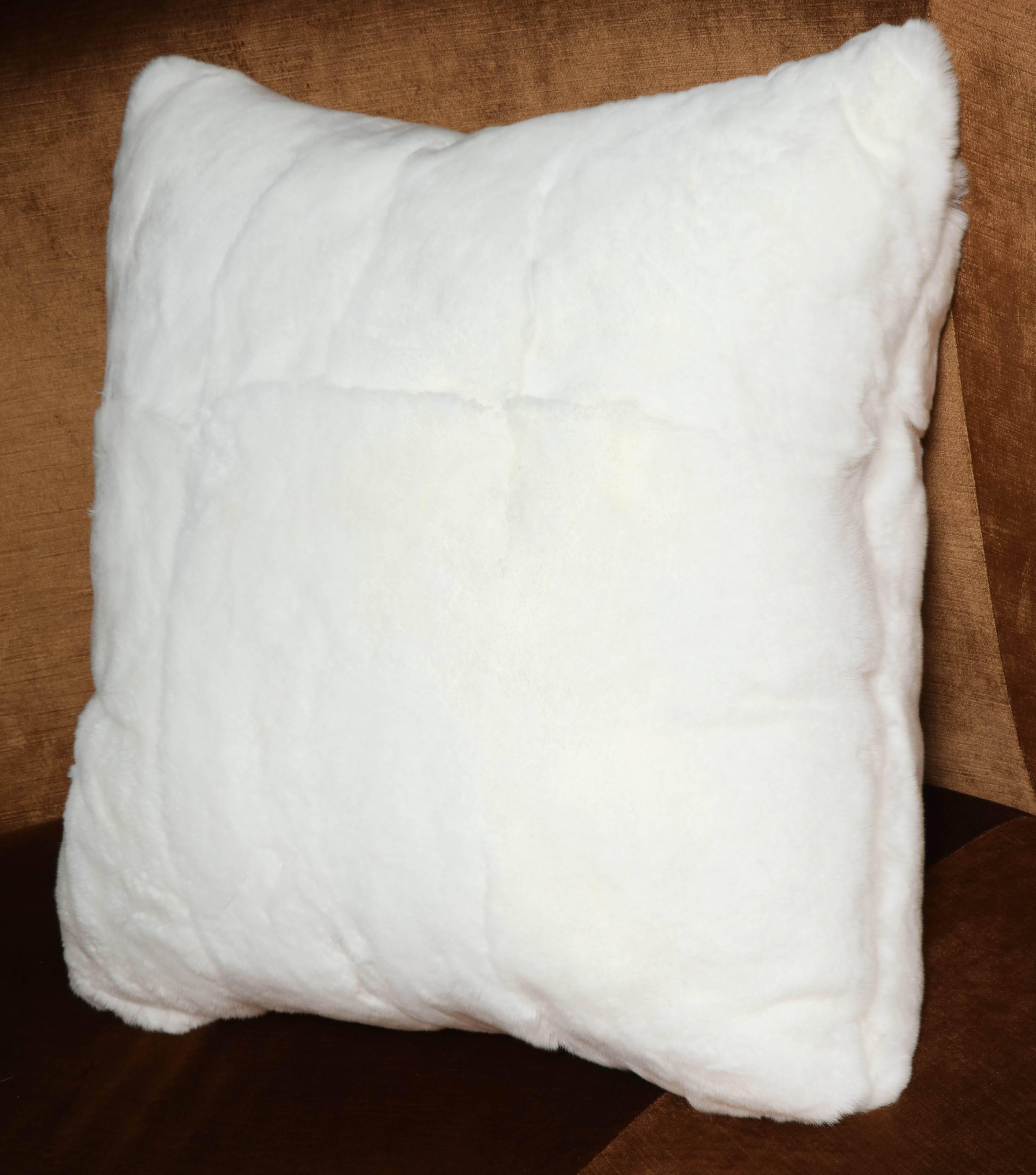 Custom White Rabbit Pillow In New Condition For Sale In New York, NY