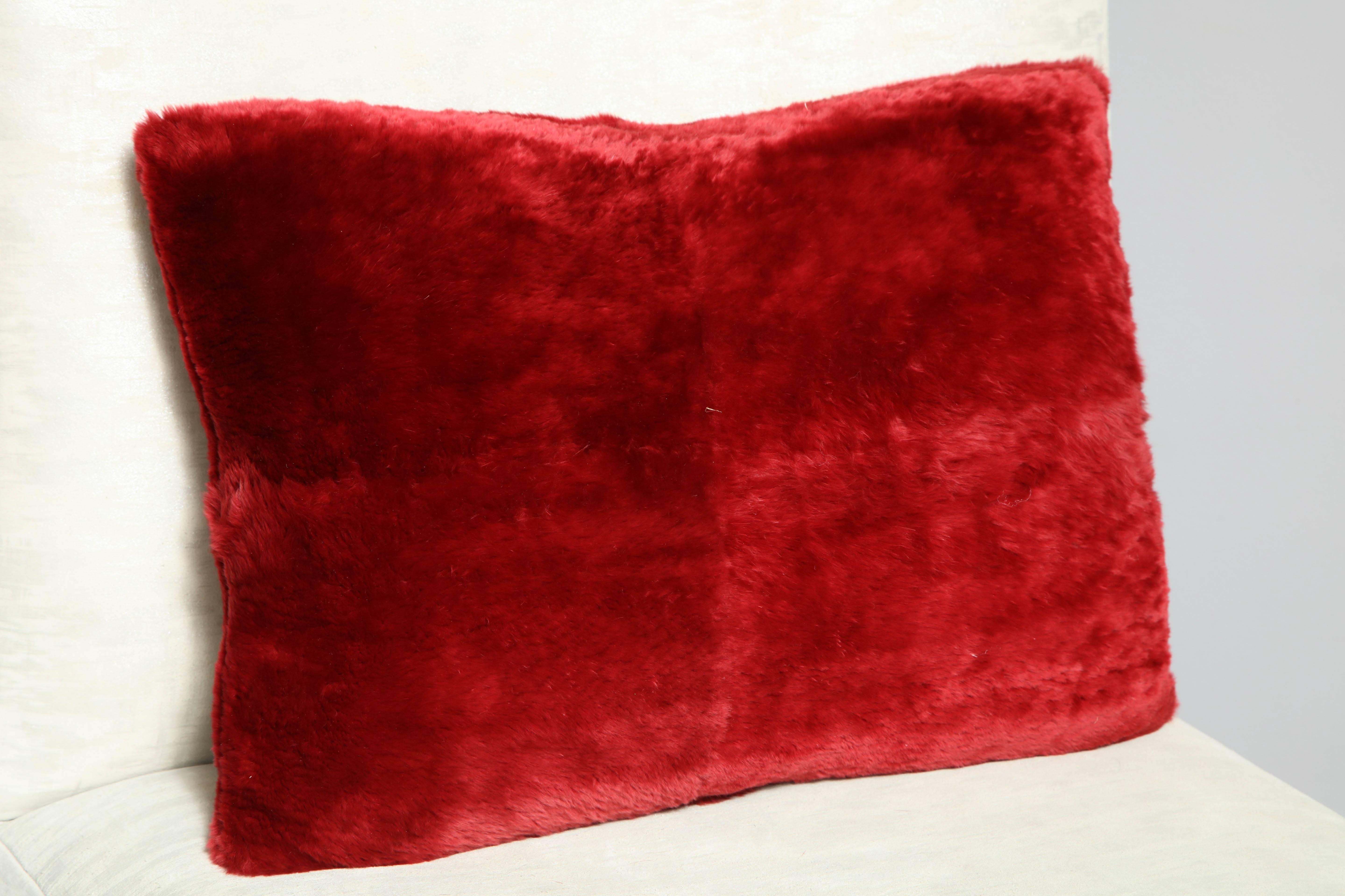 Moderne Oreiller personnalisé en forme de castor rouge en vente
