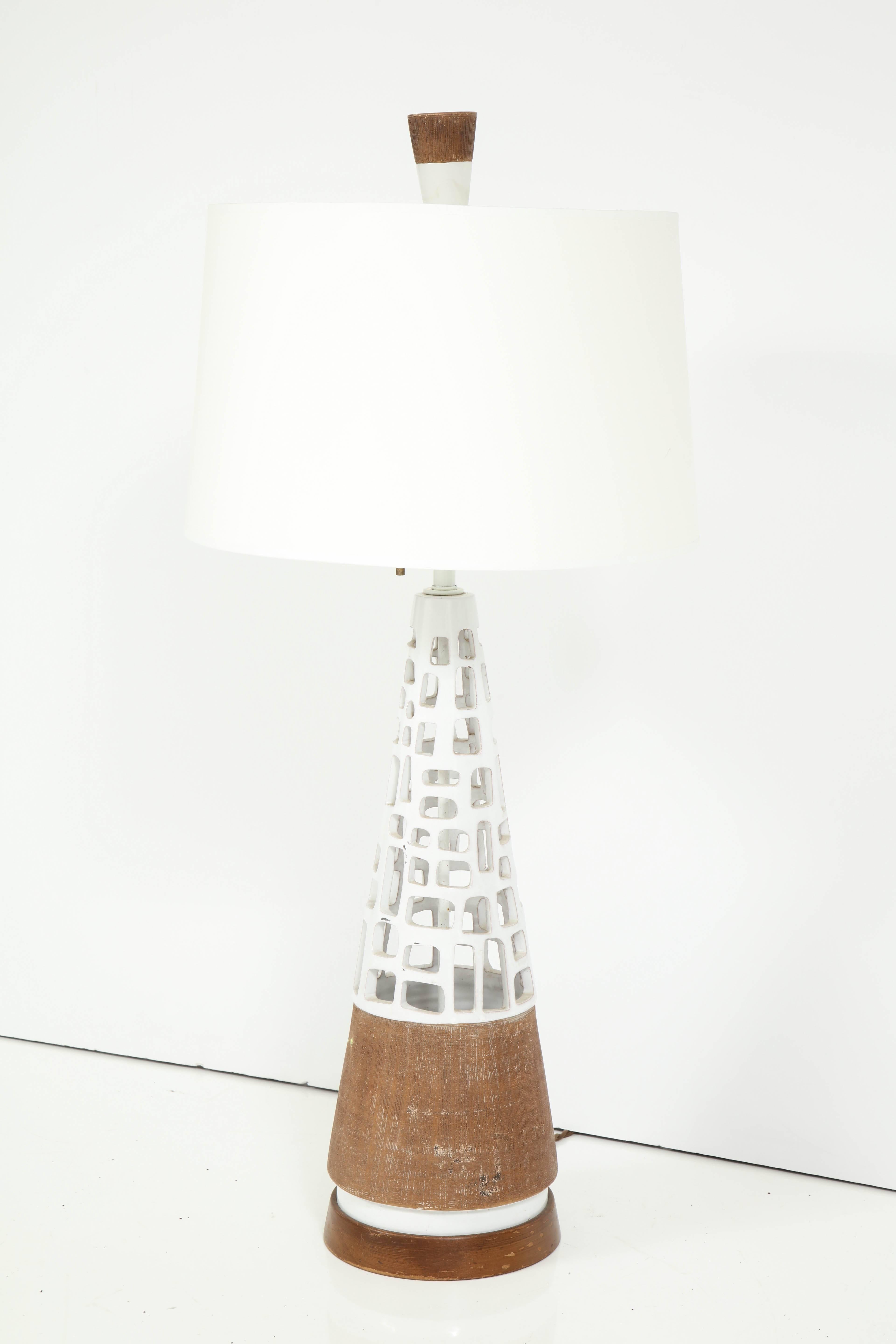 Mid-Century Modern Glazed and Raw Terra Cotta Lamp For Sale