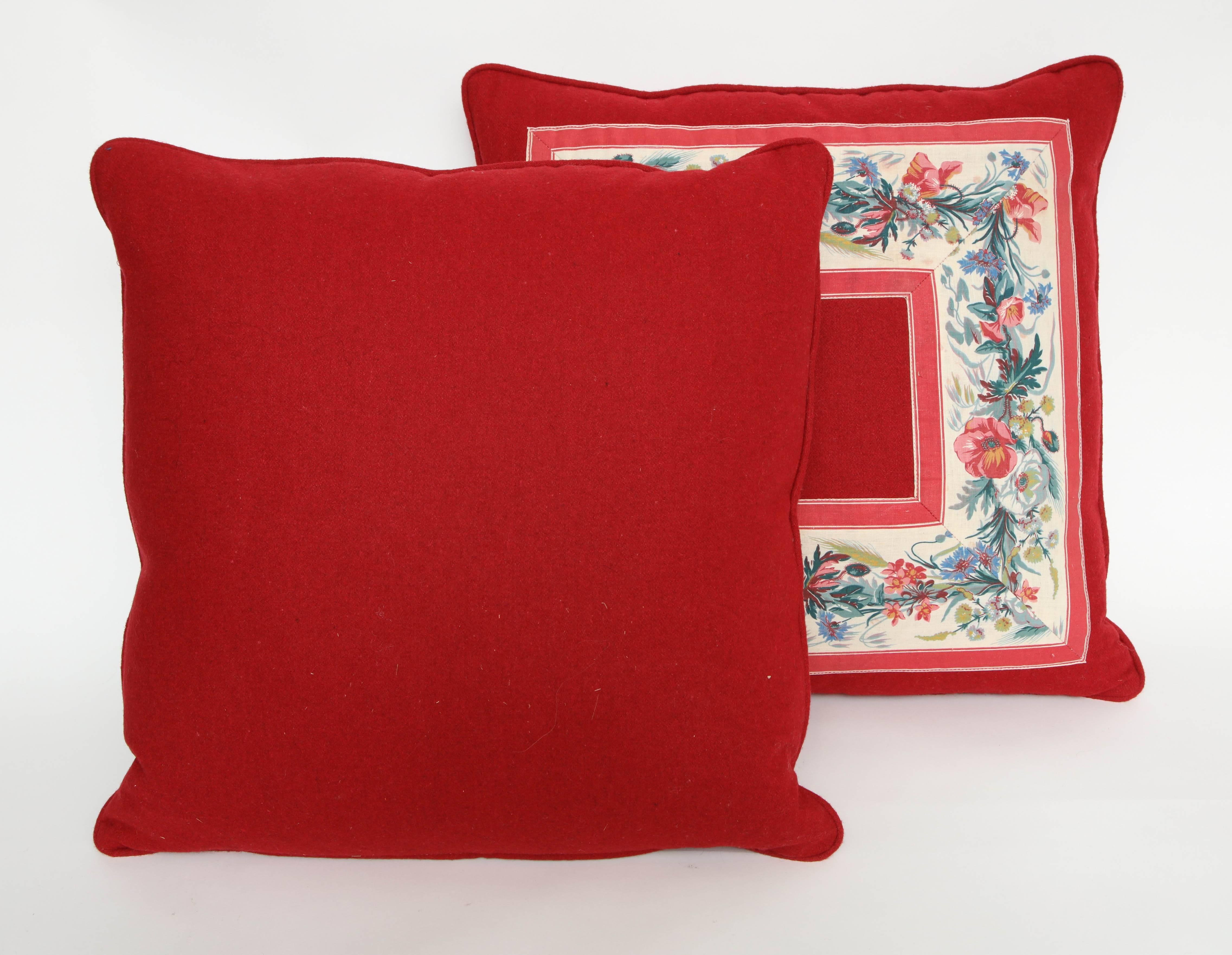 20th Century Vintage Floral Trim Pillow For Sale