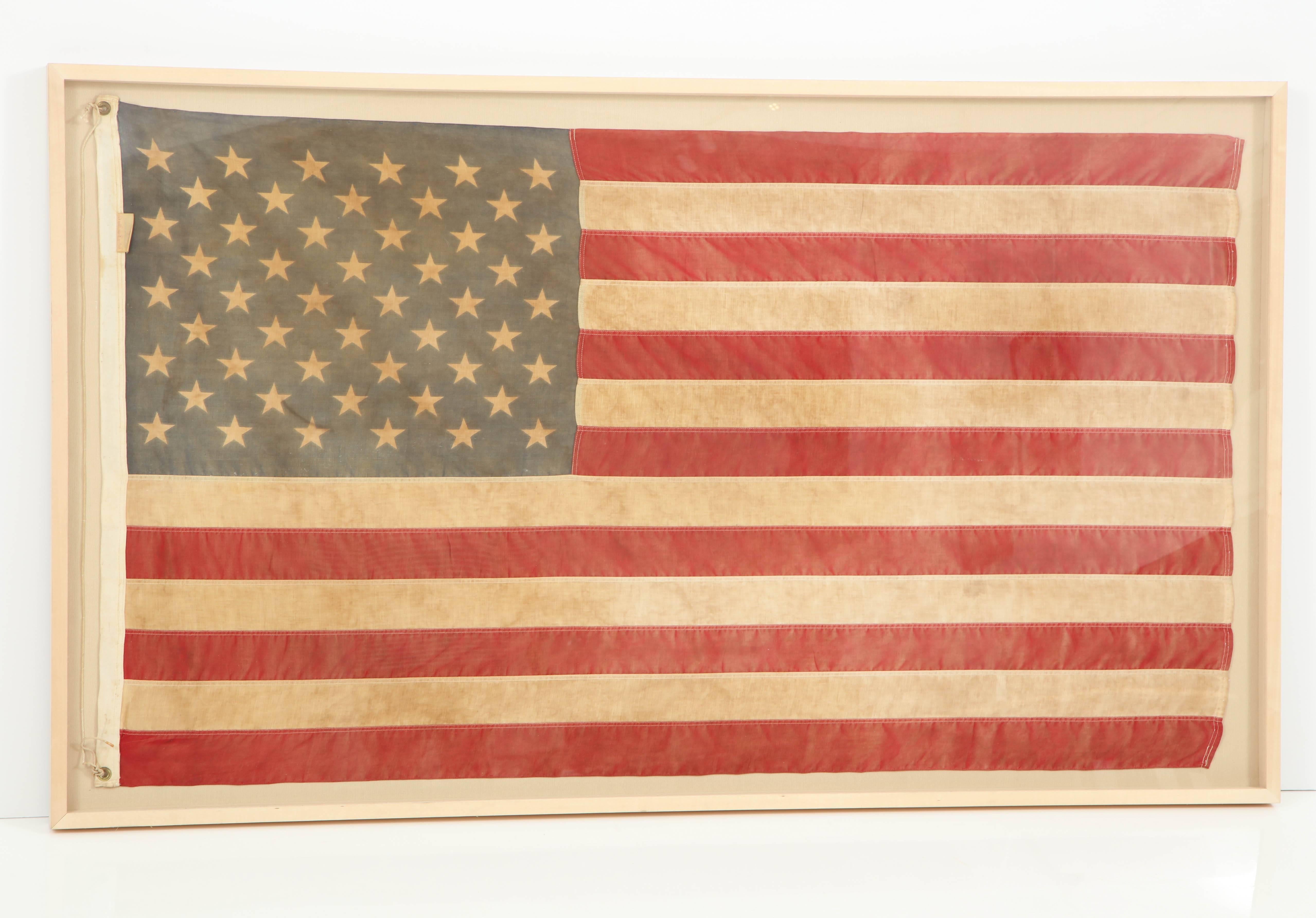 American flag valley forge flag.
Measures: 63.5