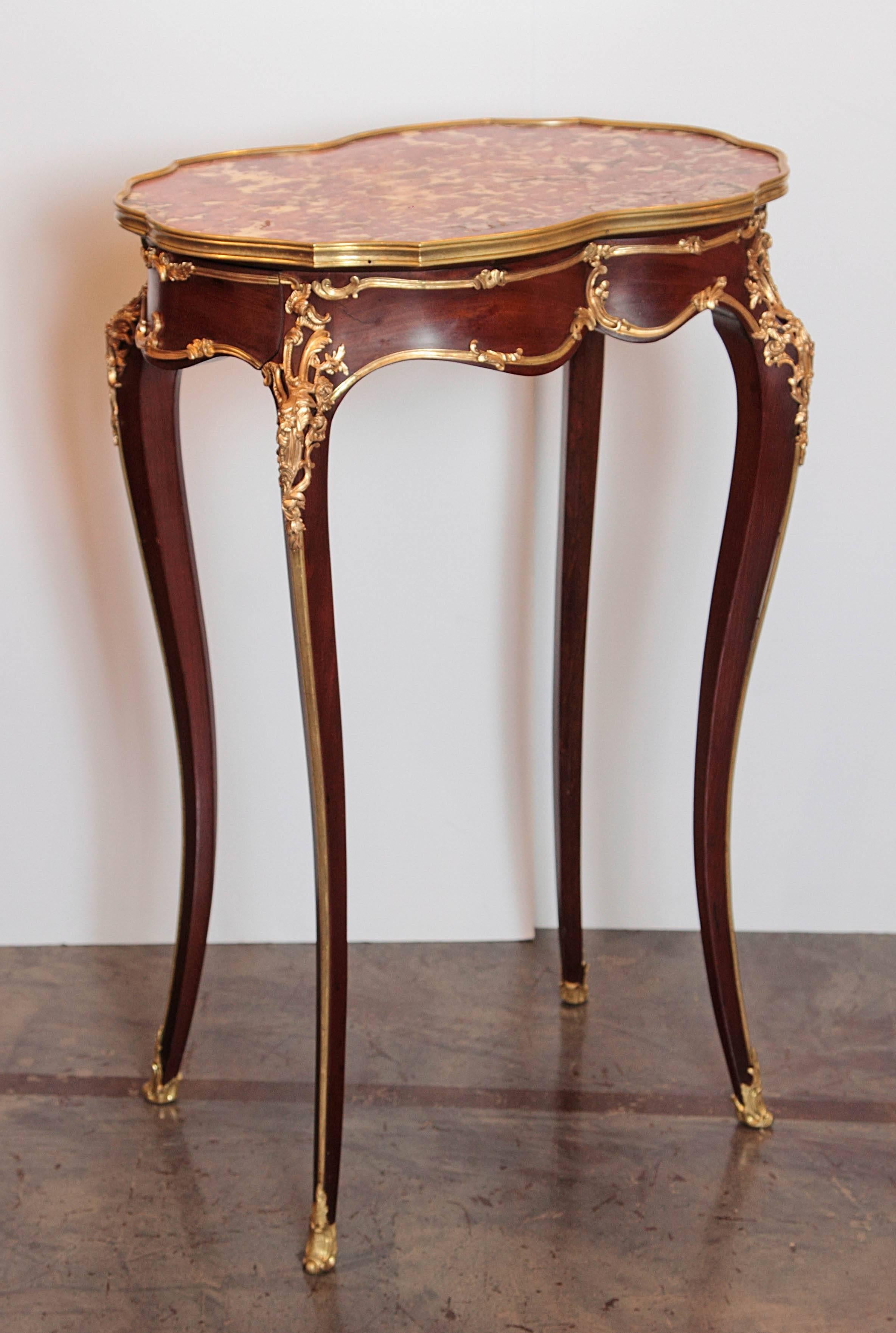 19th Century, French, Louis XV Mahogany and Gilt Bronze Side Table For Sale 3
