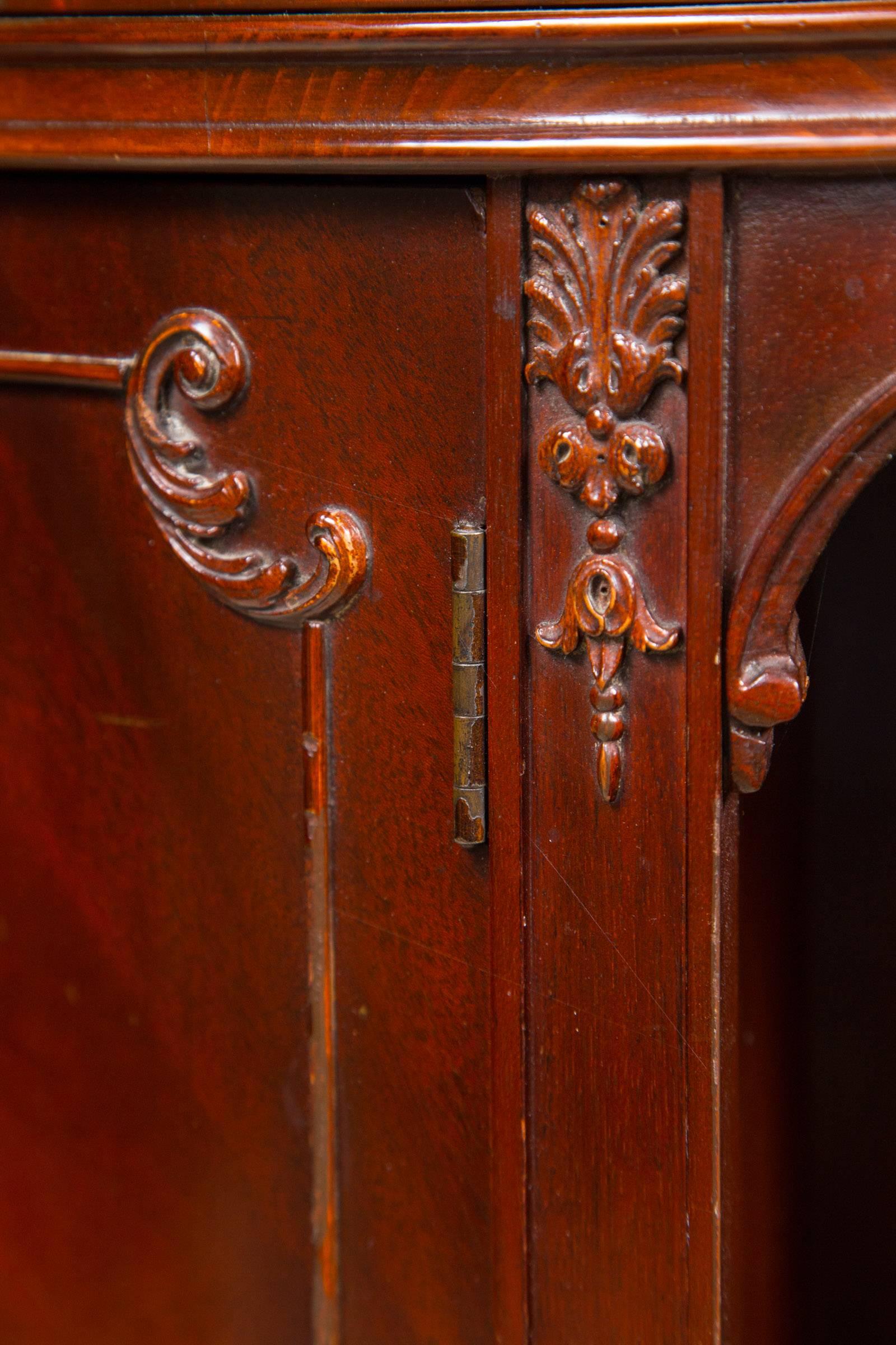 Revolving Bar Cabinet Table For Sale 1