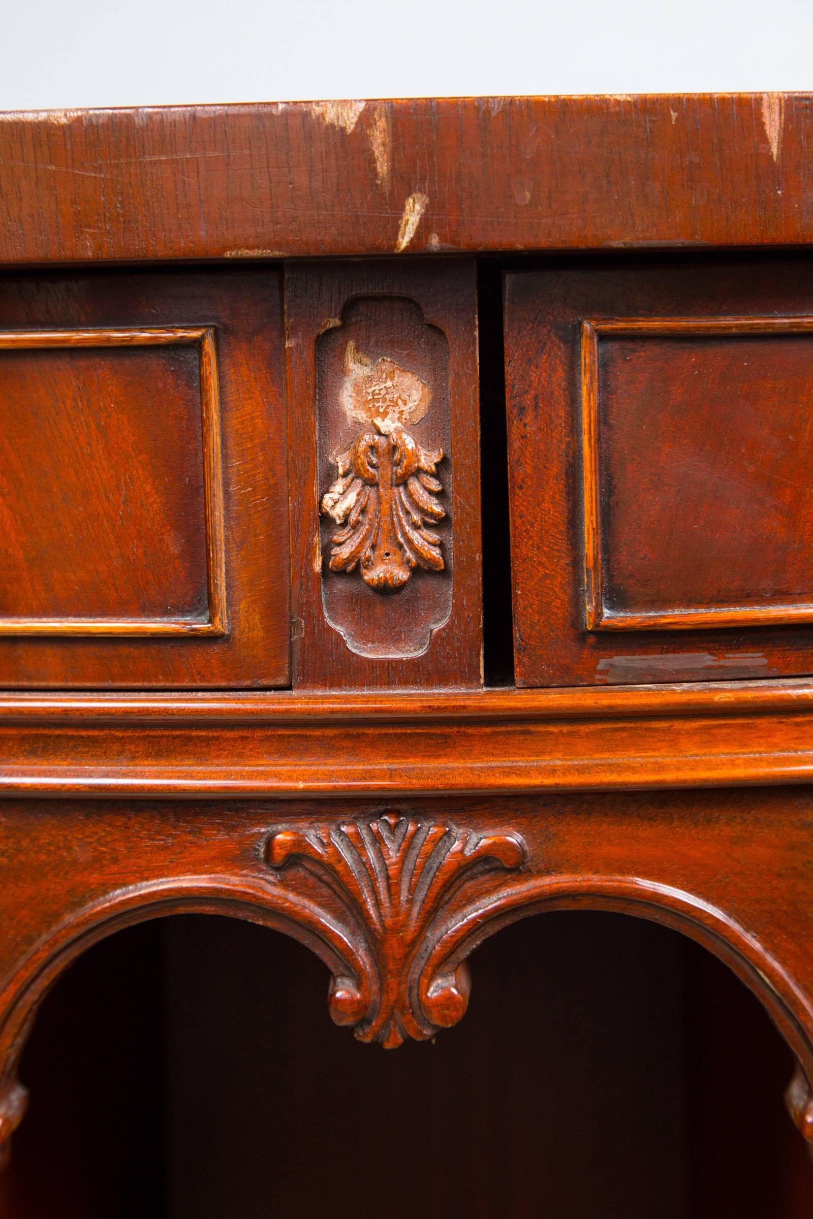 Revolving Bar Cabinet Table For Sale 2