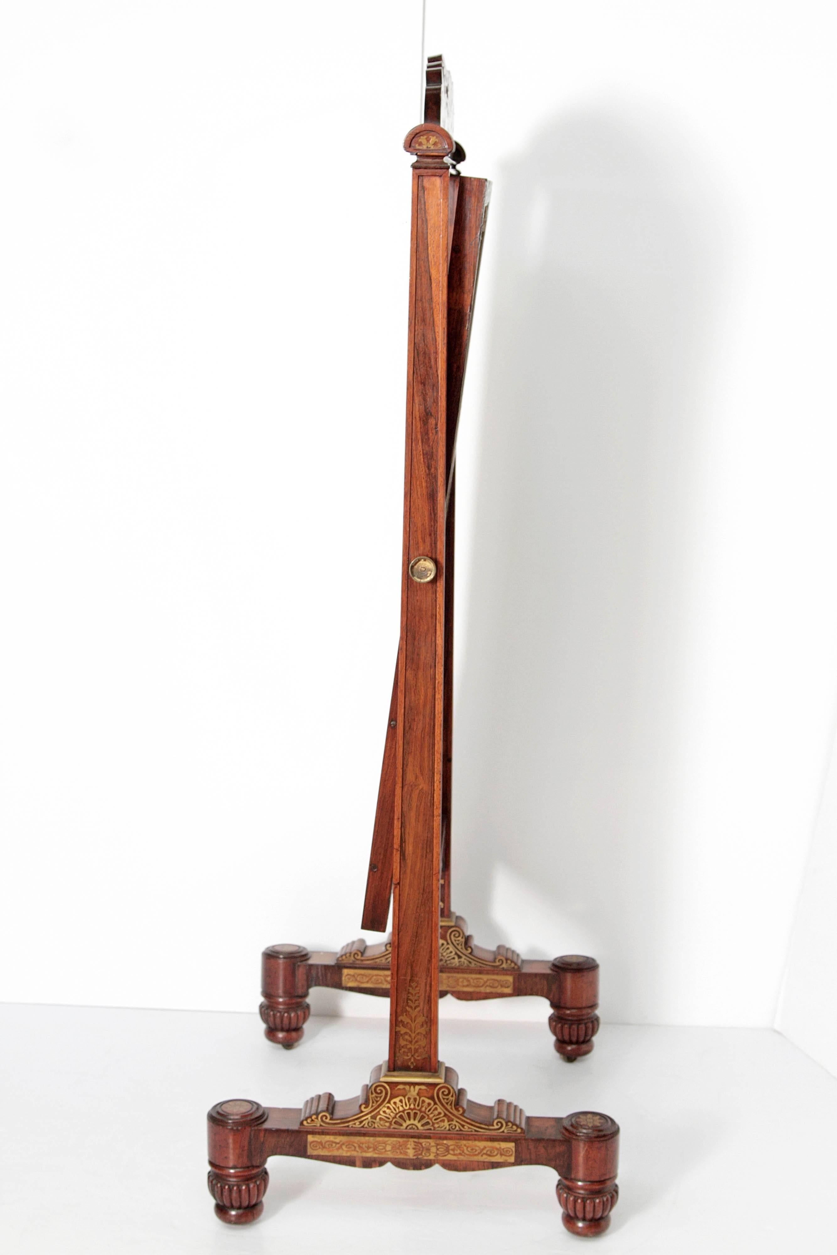 Palissandro Specchio chevale Regency del XIX secolo in palissandro con intarsi in ottone e lavorazione Boulle in vendita