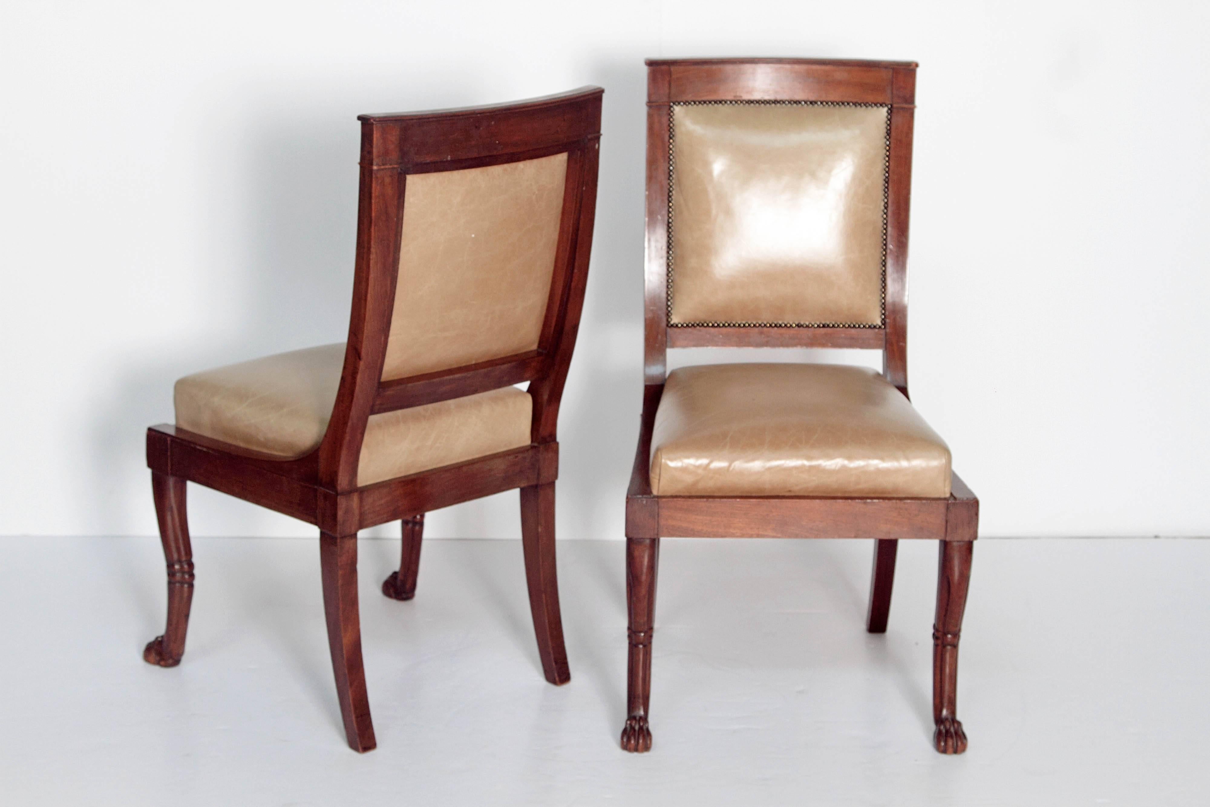 Pair of French Neoclassic Period Chairs In Good Condition In Dallas, TX
