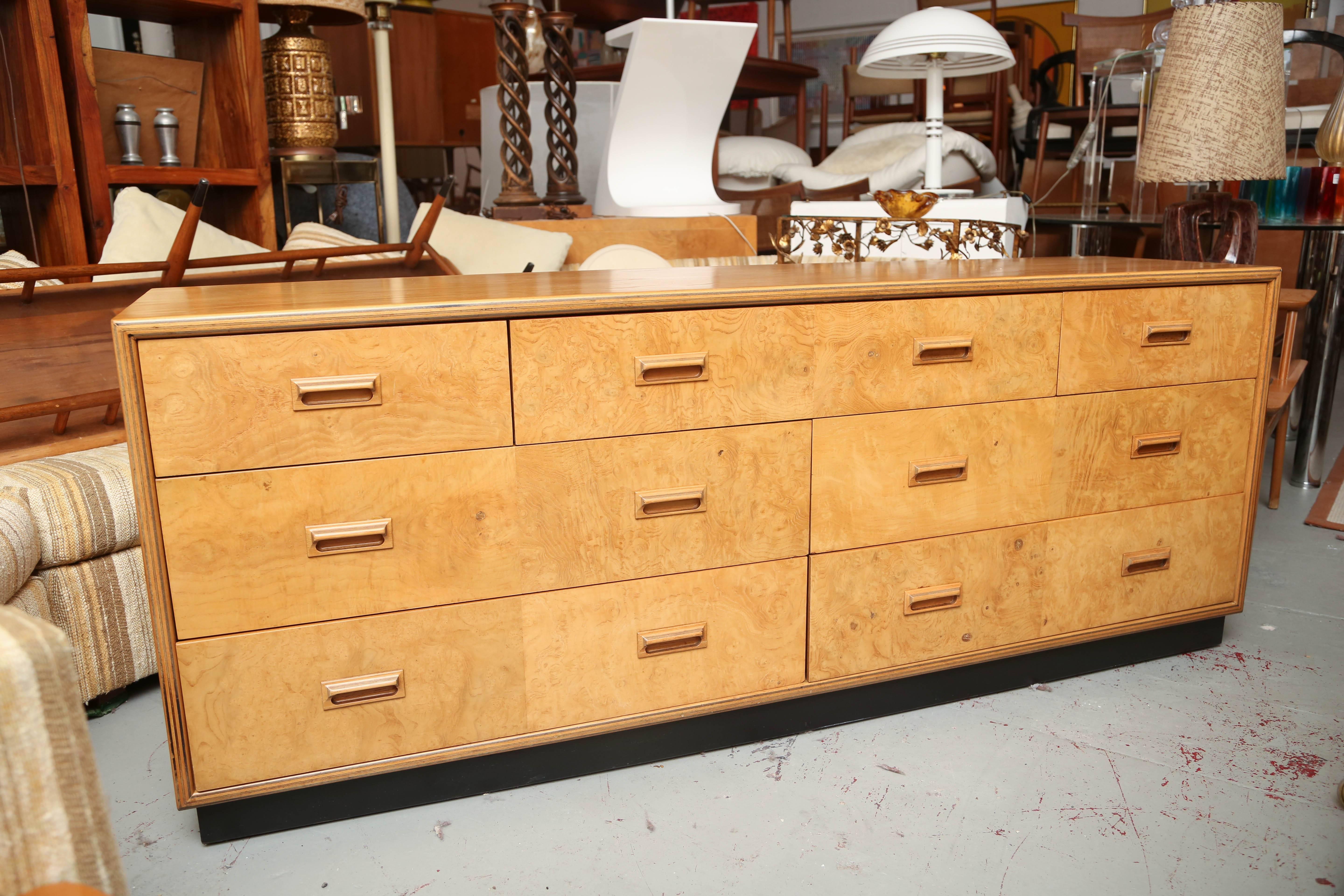 Gorgeous olivewood burl wood dresser by Hendredon that has been restored in recent past. Part of the Scene Two collection.

Nightstands and king-size headboard also available.