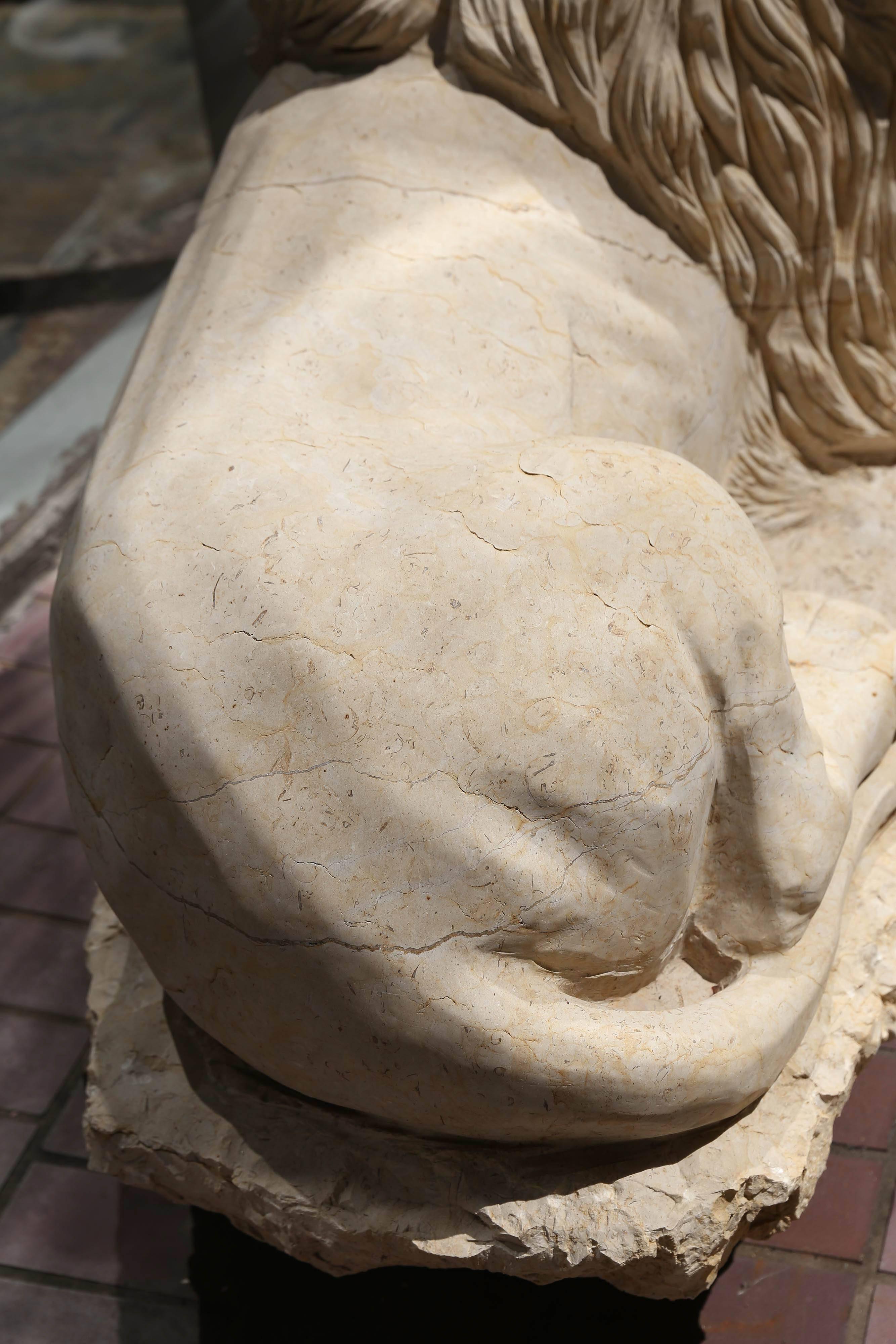 Cream Marble Carved Lion Sculpture 2