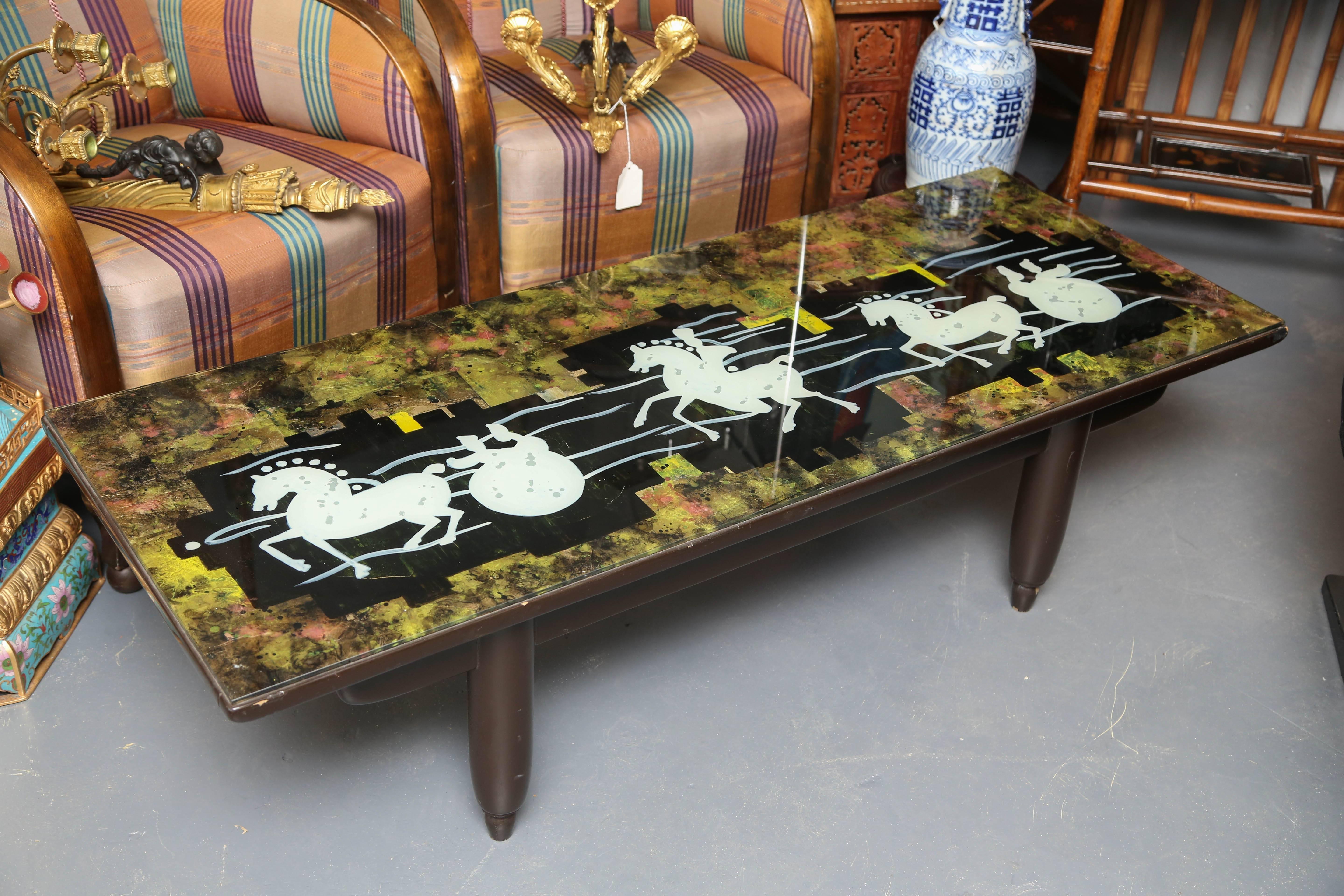 A visually stunning reverse painted equestrian theme with gold leaf backing.