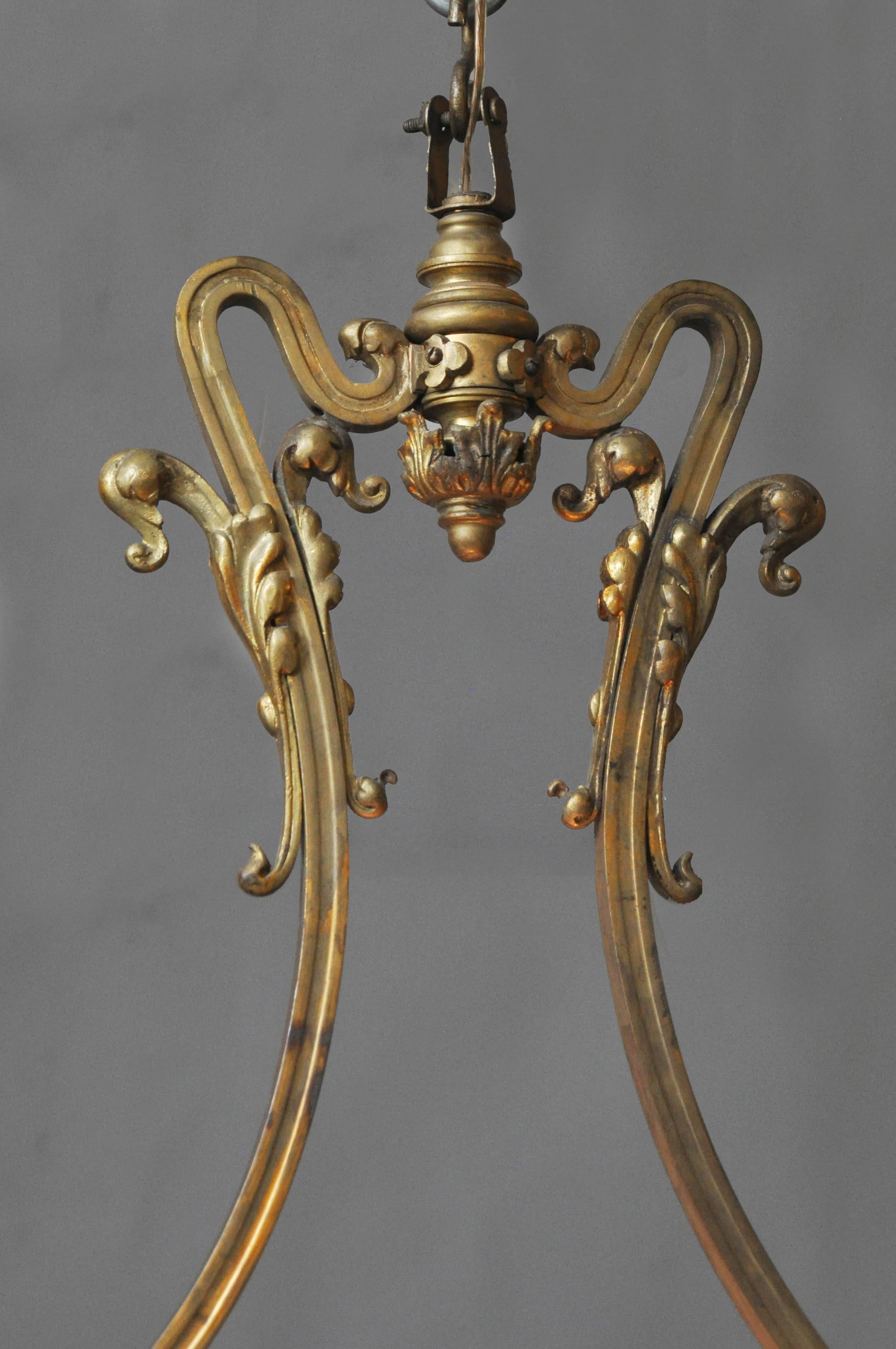 Rococo Gold Bronze Oil Lamp Chandelier, France, 1880 In Excellent Condition For Sale In Chicago, IL