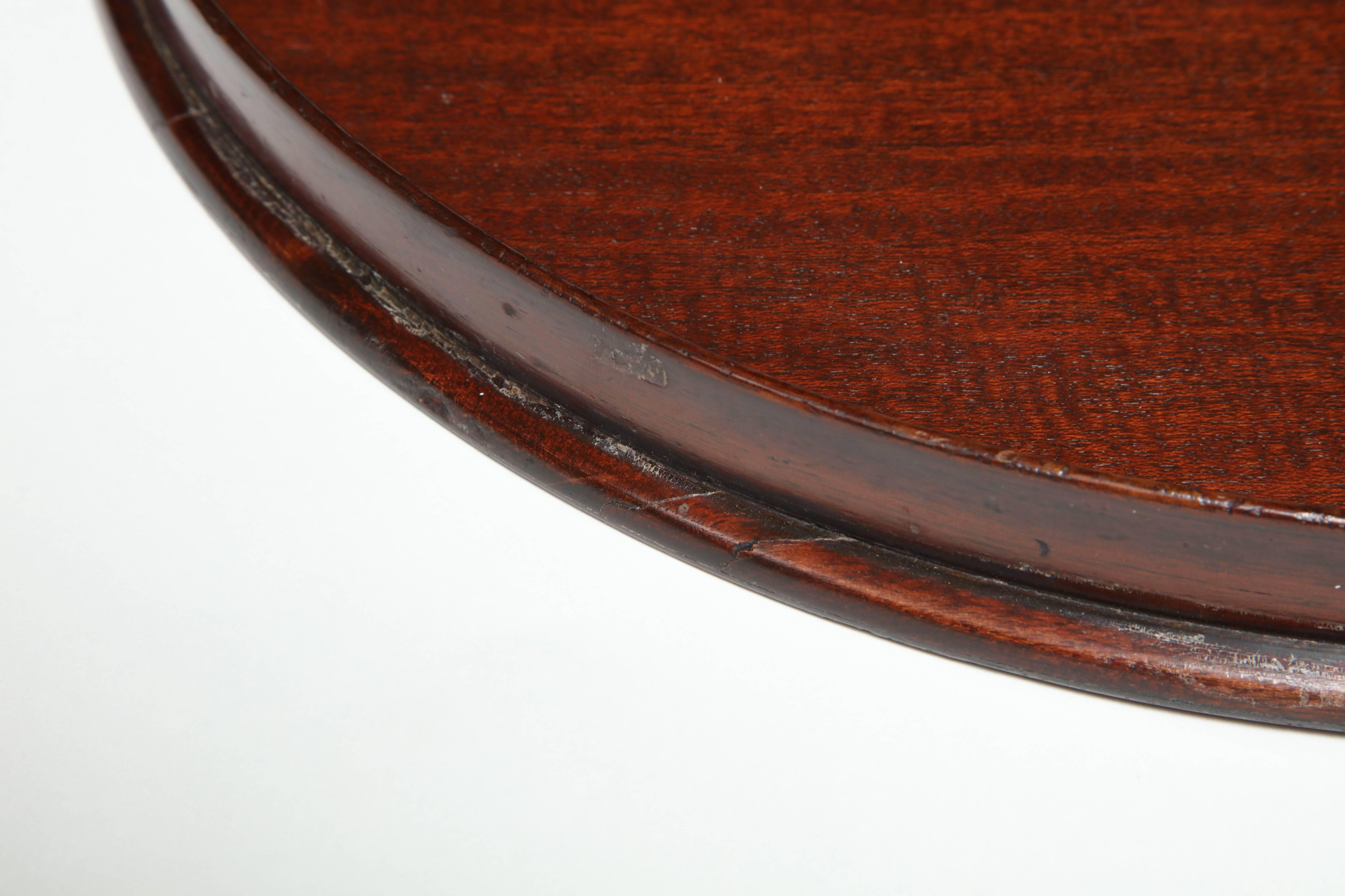 American Edwardian Sheraton-Style Round Wood Serving Tray with Silver Plated Handles