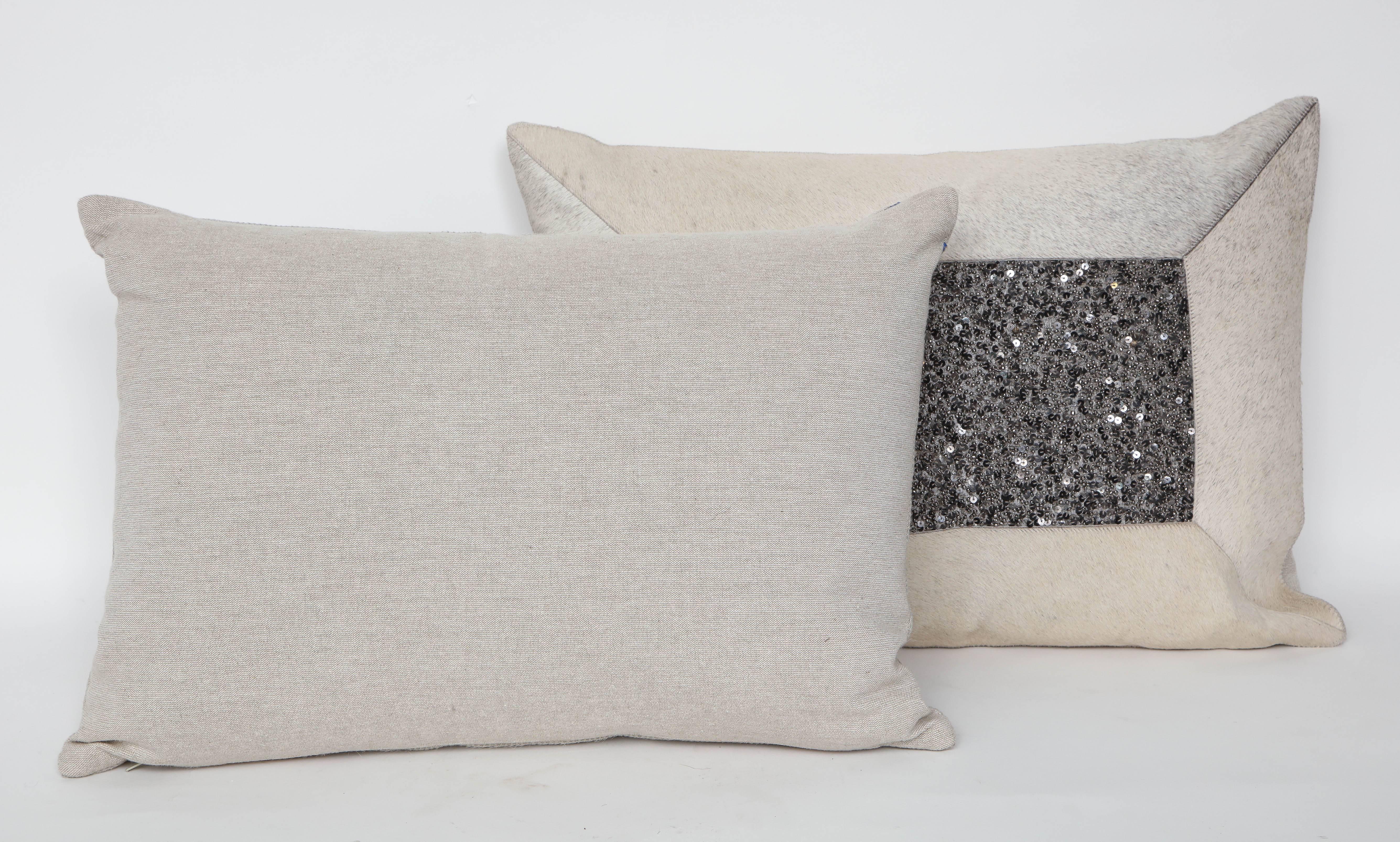 Organic Modern Pair of White Brindle Hide and Bead Pillows For Sale