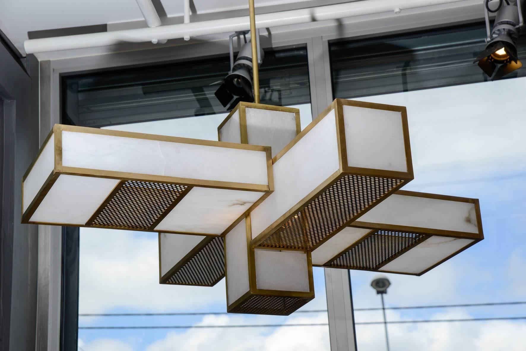 Glustin Luminaires Creation Geometrical Brass and Alabaster Chandeliers In New Condition For Sale In Saint-Ouen, IDF