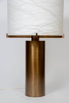 Lampada da tavolo Glustin Creation in ottone e paralumi in alabastro