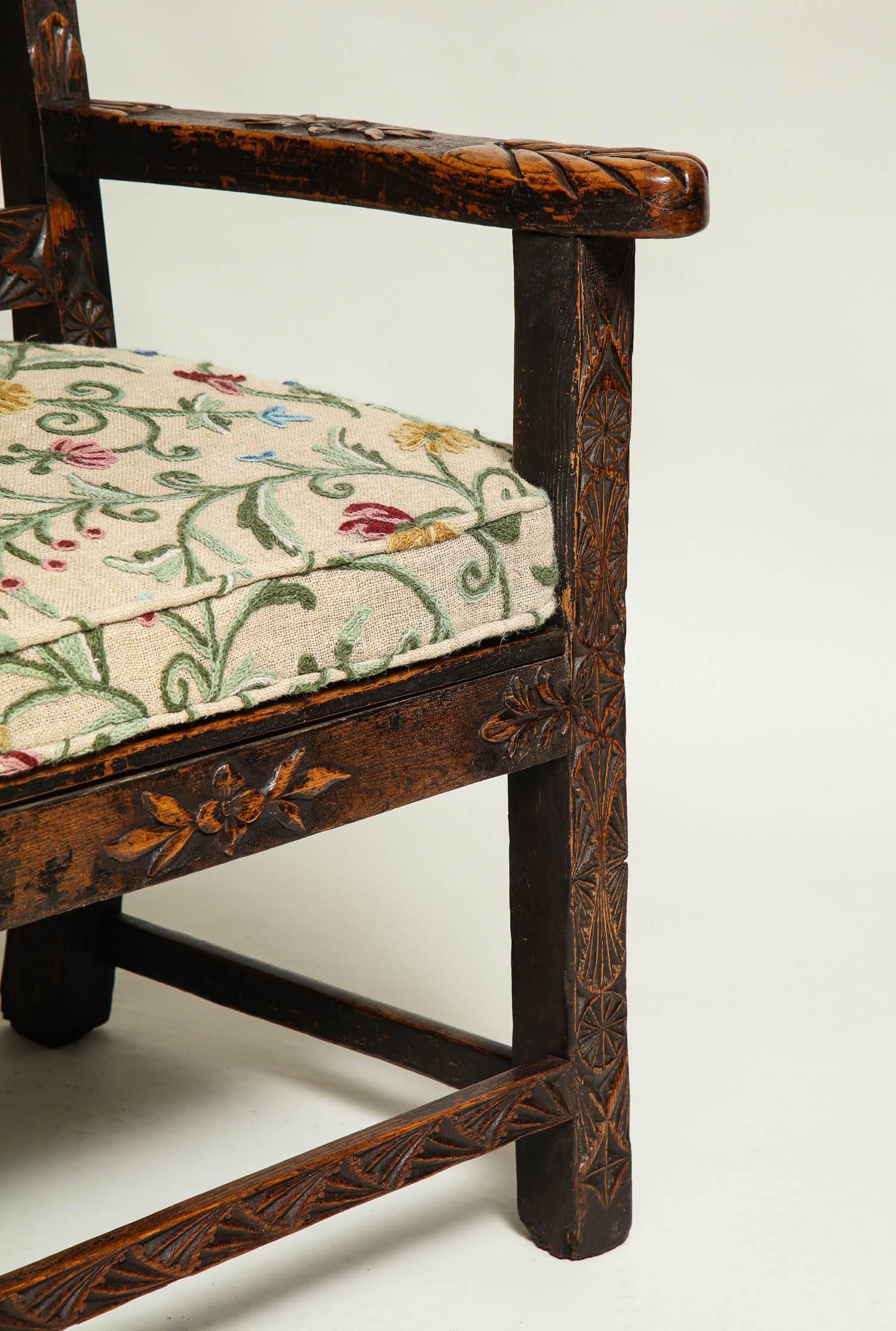 18th Century English Folk Art Chair In Excellent Condition For Sale In Greenwich, CT