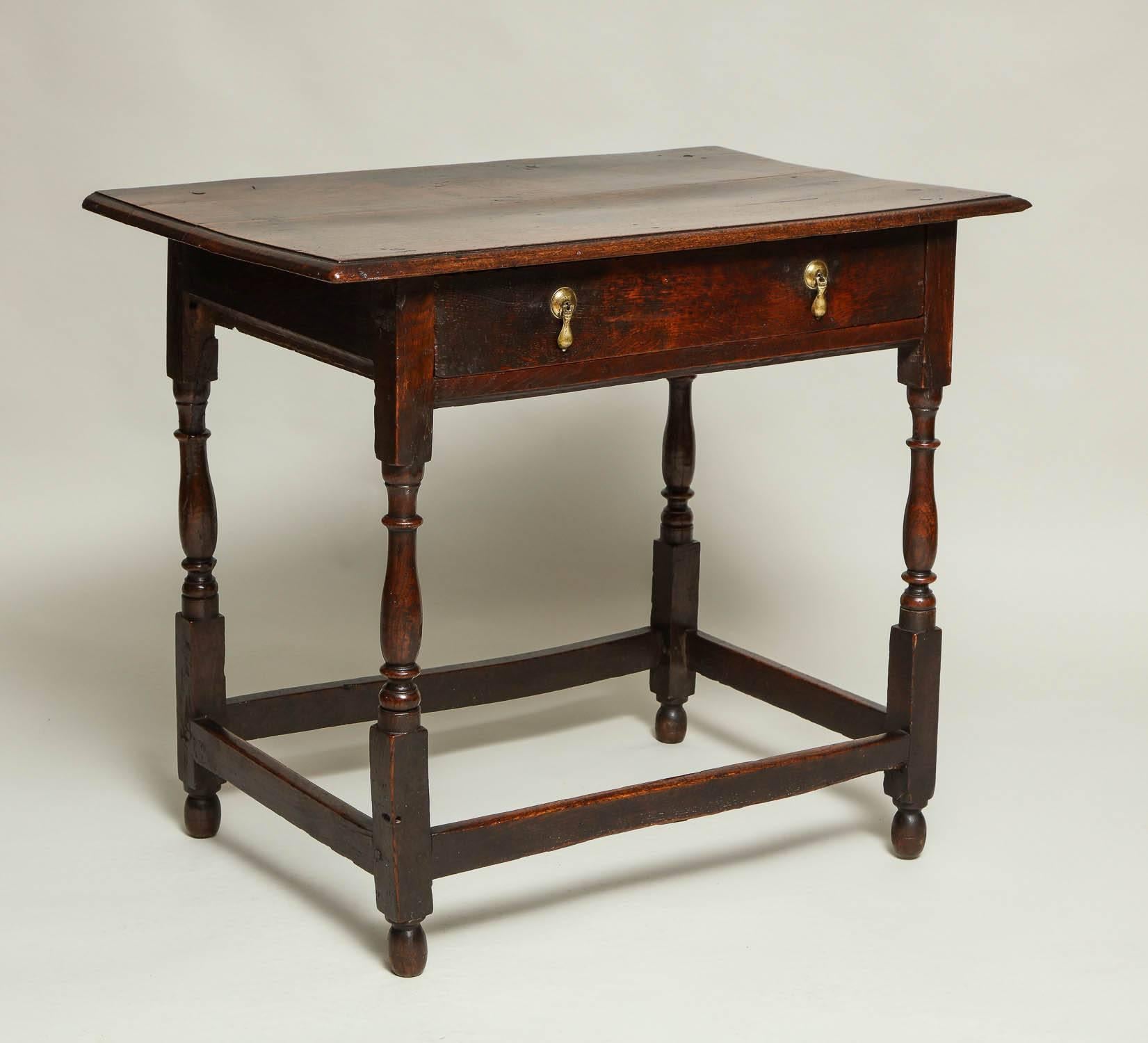 Early 18th Century English Oak Side Table 2