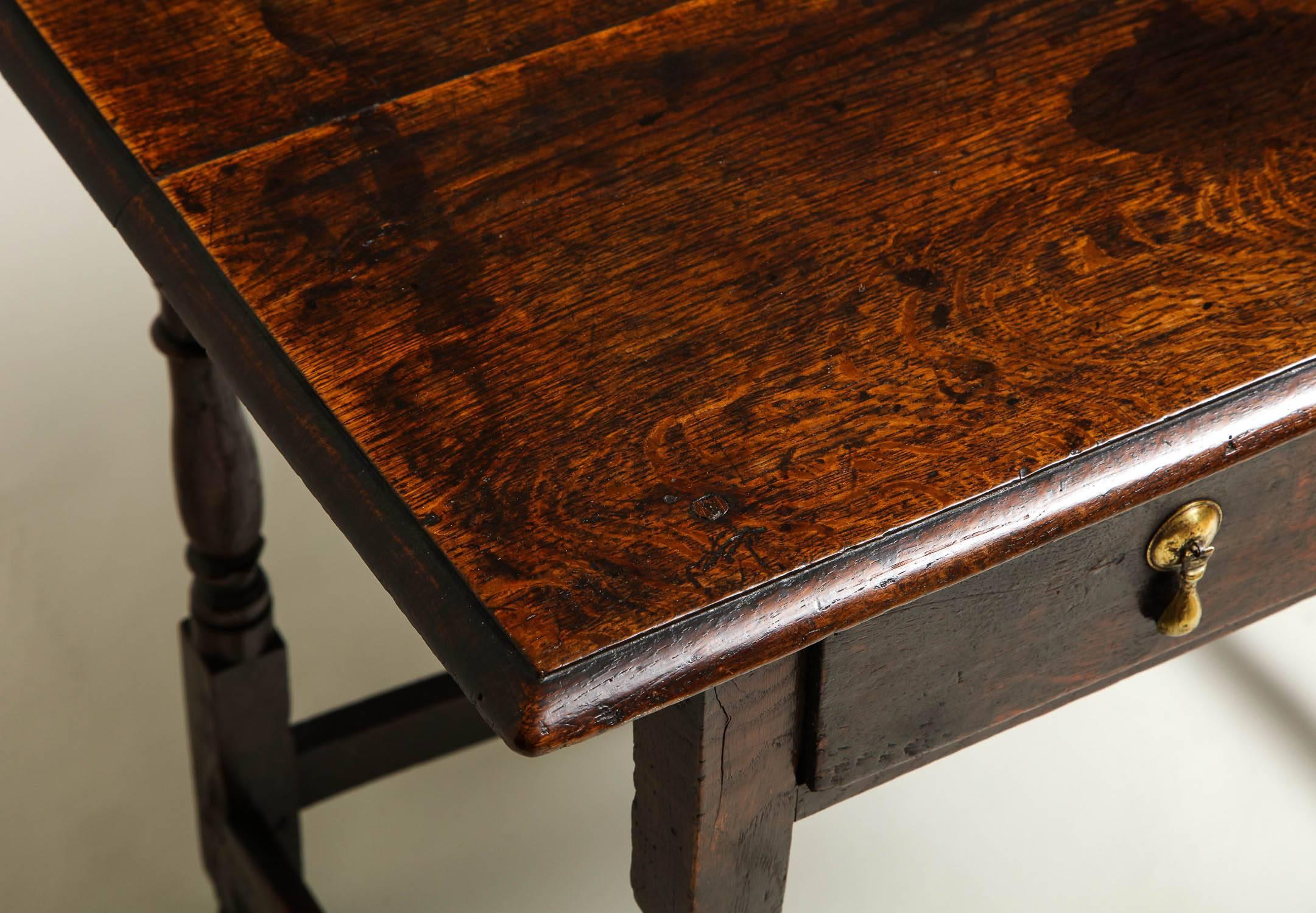 Early 18th Century English Oak Side Table 4