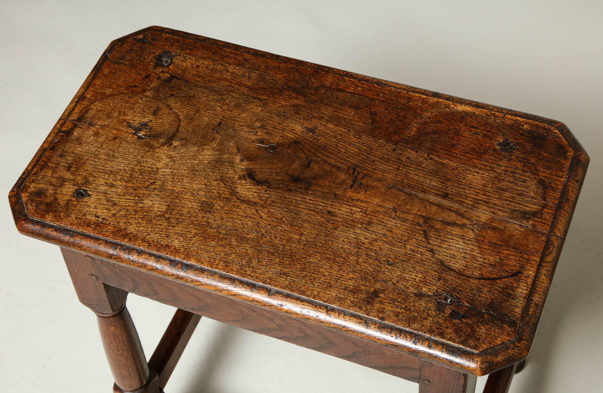 English Baroque Oak Joined Table In Excellent Condition In Greenwich, CT