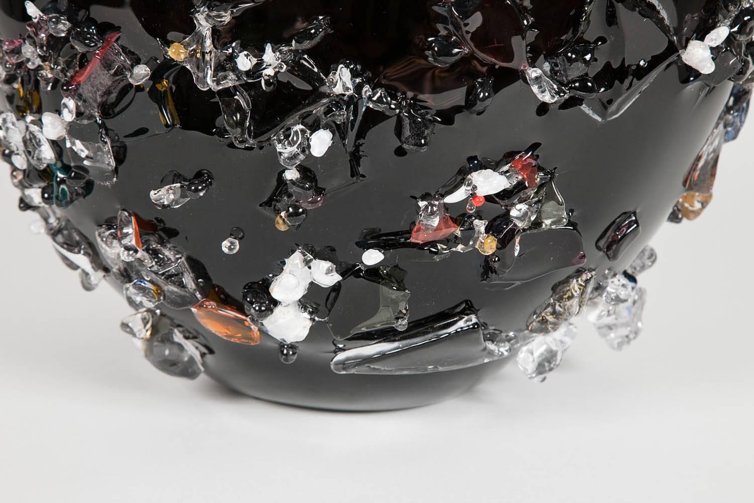 Dutch Sakura VIV, a unique glass vase in black with mixed colours by Maarten Vrolijk