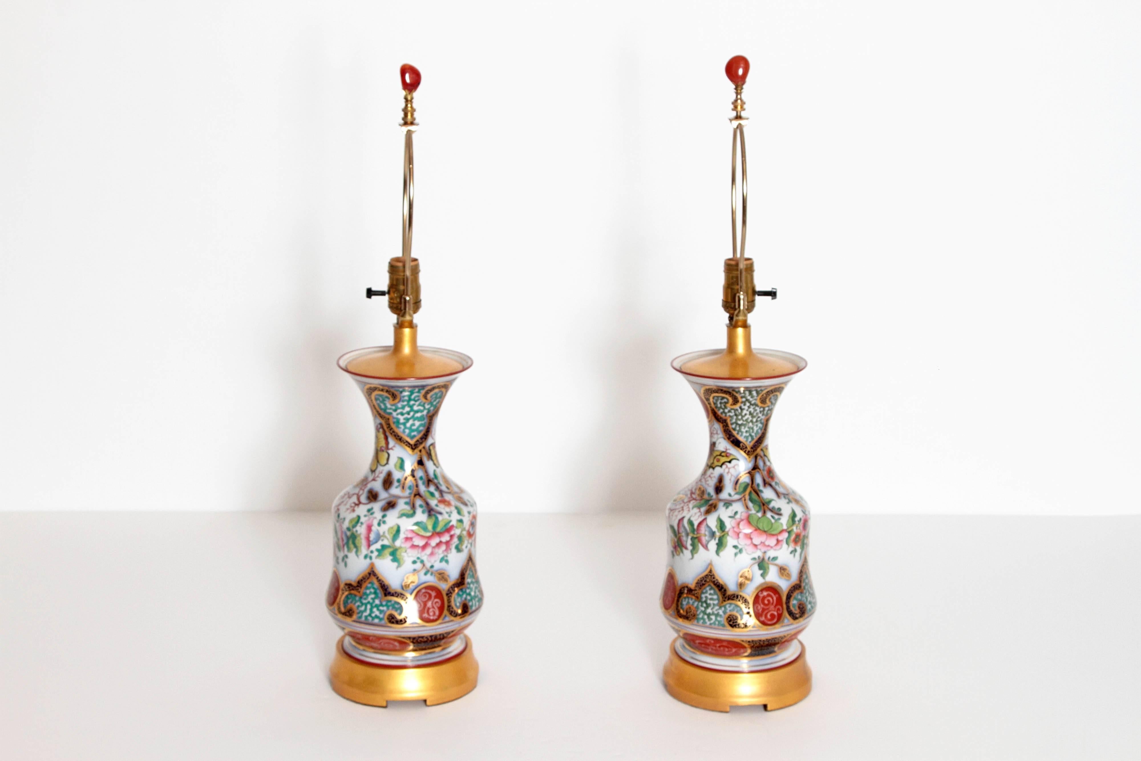 Napoleon III Pair of French Opaline Glass Hand-Painted Urns Converted into Table Lamps