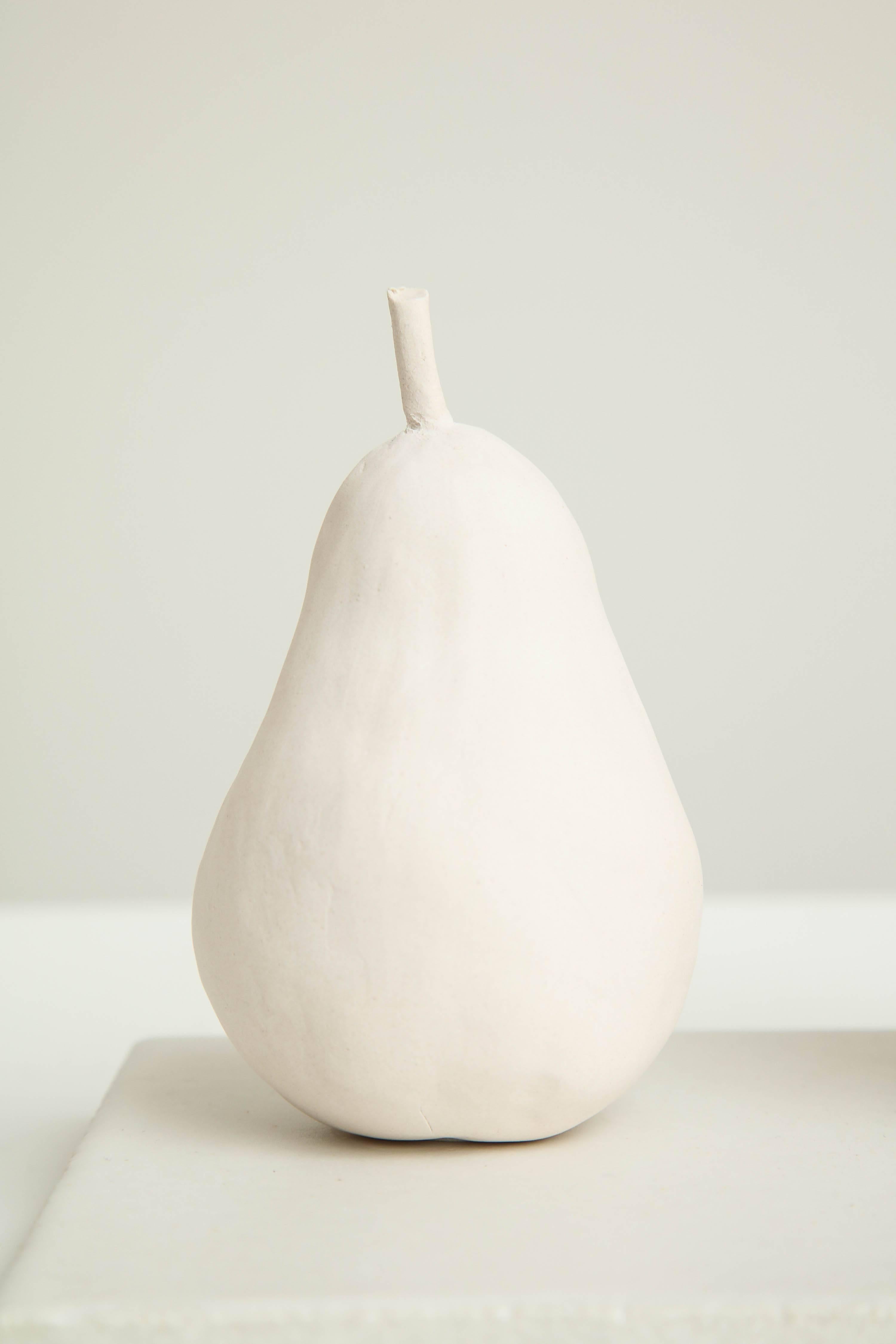 Porcelain Still Life in White with Apple and Pear by Anat Shiftan, 2017 In Excellent Condition In New York, NY