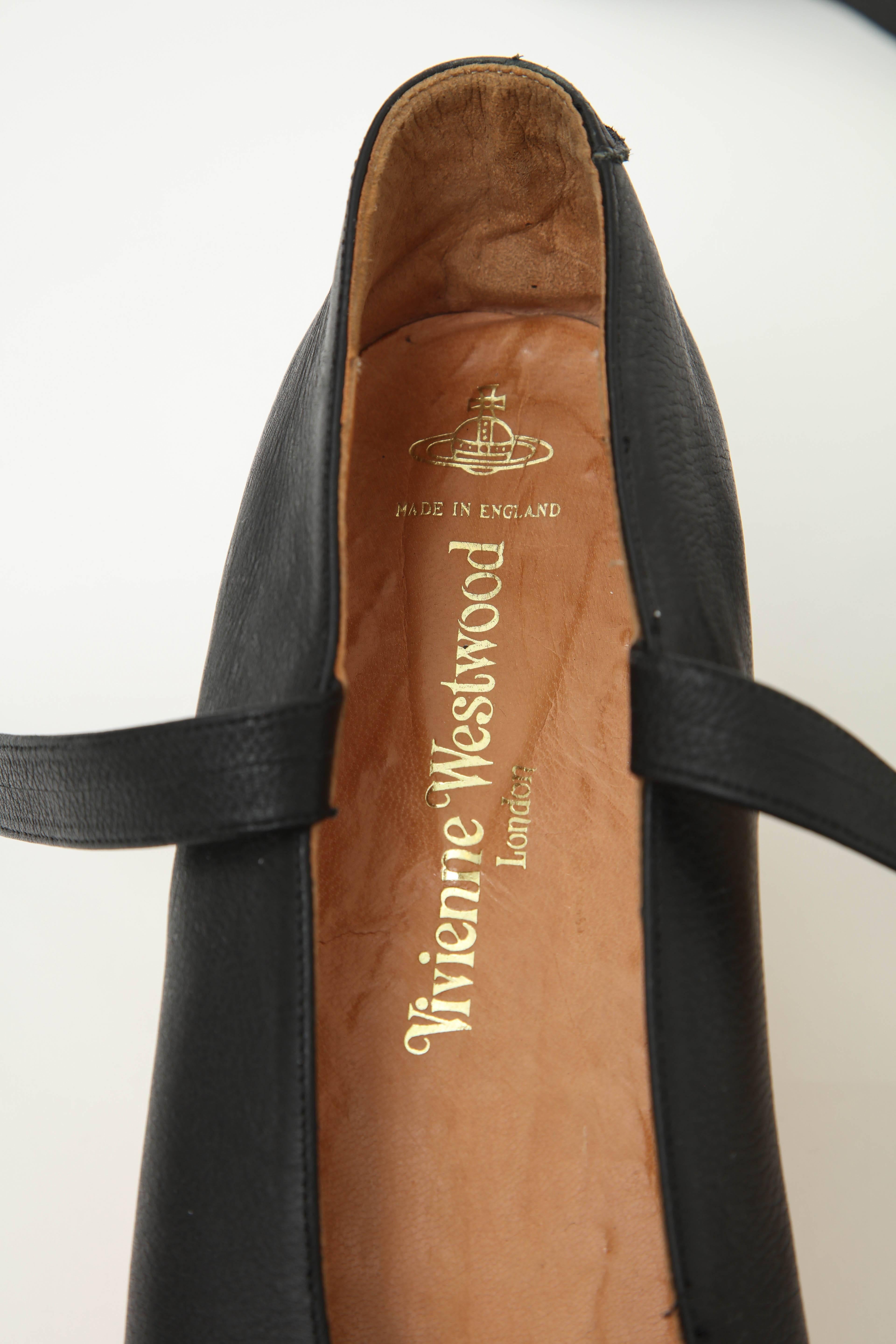 Pair of 1985 Vivienne Westwood Iconic Rocking Horse Shoes In Excellent Condition For Sale In New York, NY