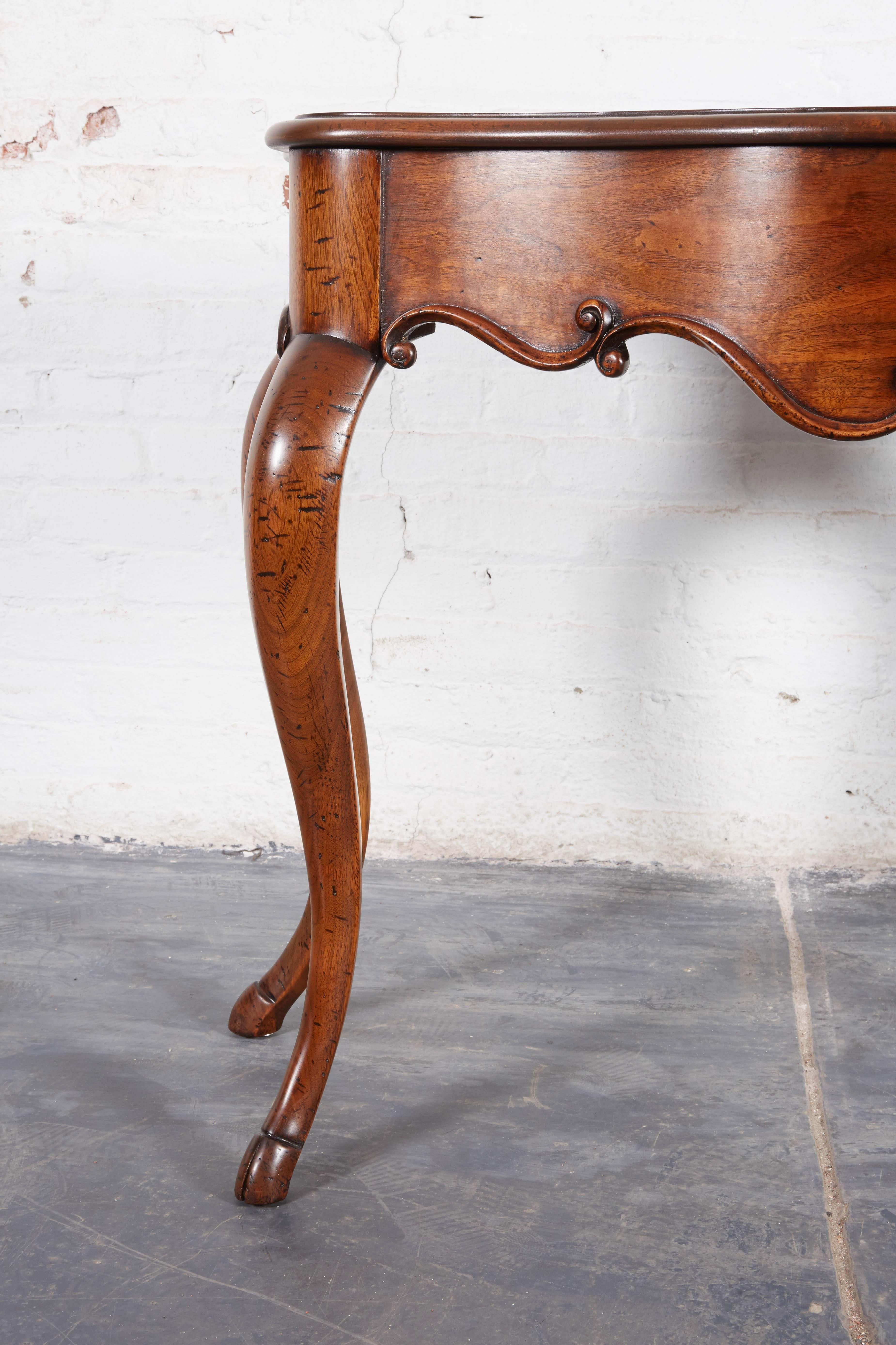 European Fine Pair of Mid-19th Century Walnut Console Tables