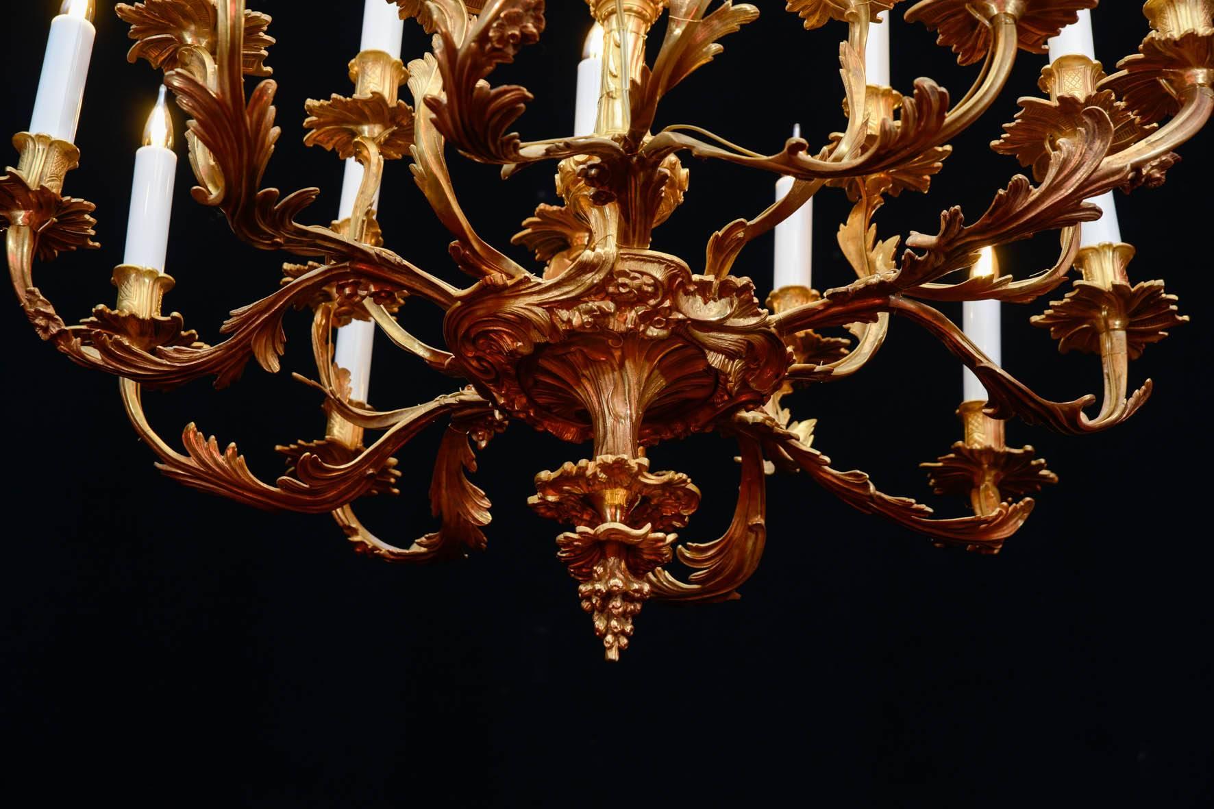 French Chandelier, Period Napoleon III, 19th Century, Gold Gilt Bronze