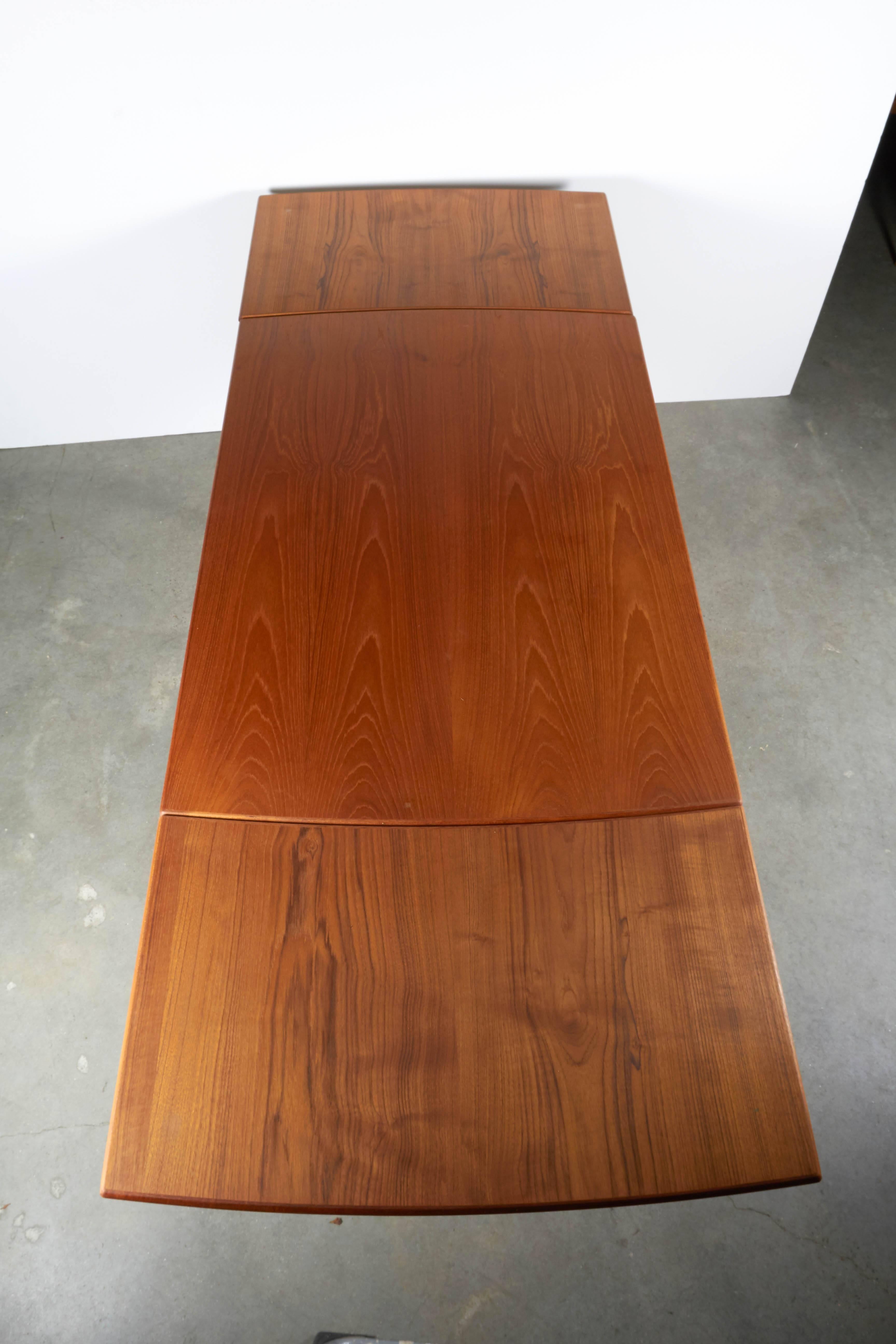 Mid-20th Century Danish Teak Expandable Dining Table